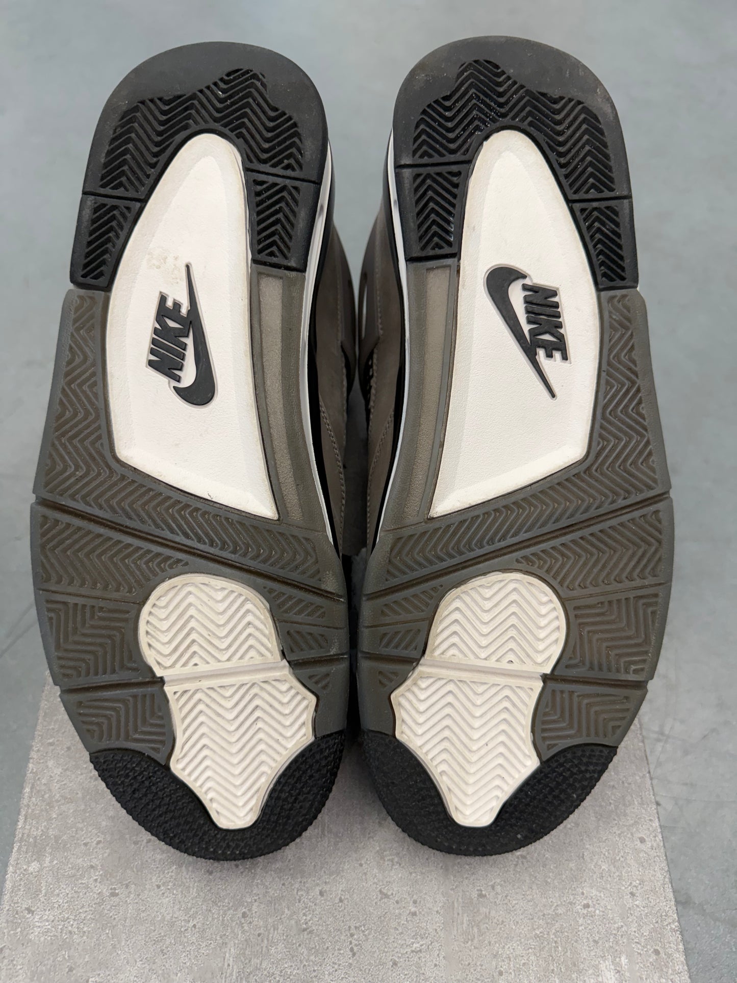 2025 SIZE 12 JORDAN 4 RETRO CAVE STONE