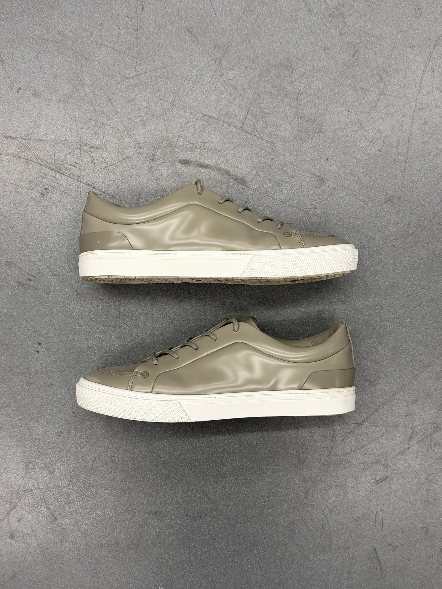 SIZE 42 HERMES IRWIN SNEAKERS - GREY (NO BOX)