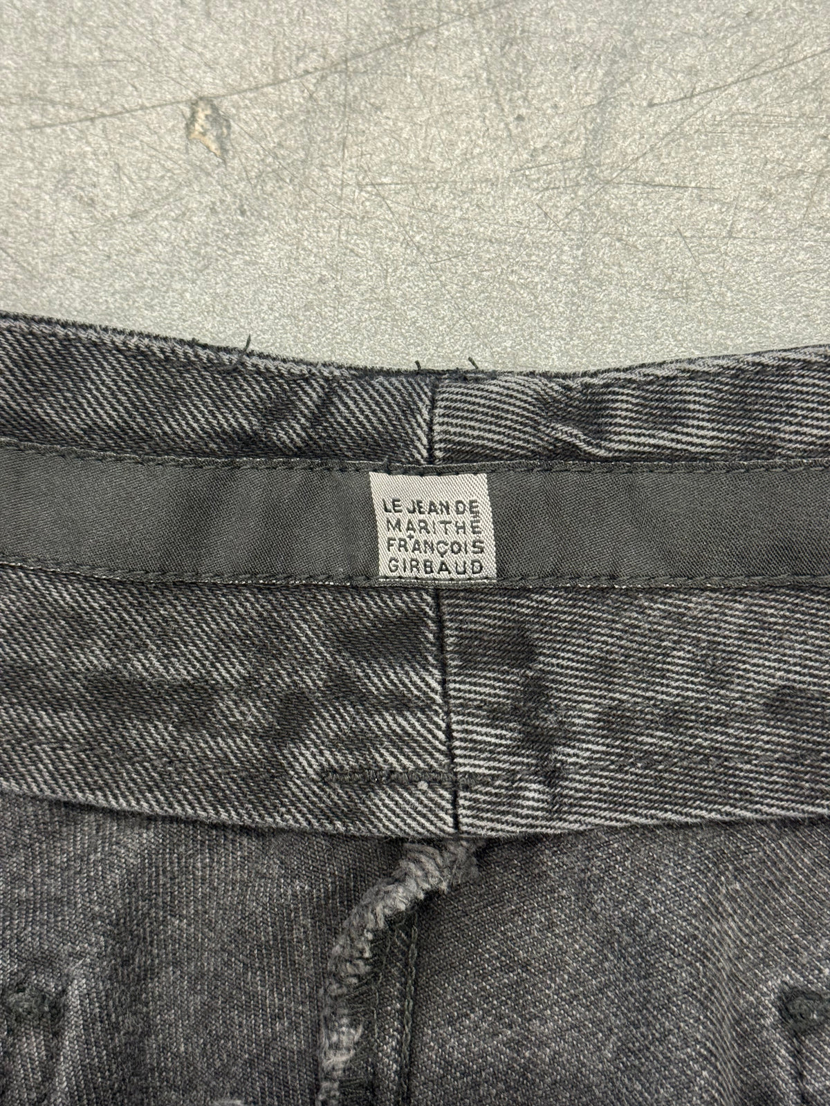 Y2K MARITHE FRANCOIS GIRBAUD SHUTTLE STRAP SHORTS - BLACK/BLACK