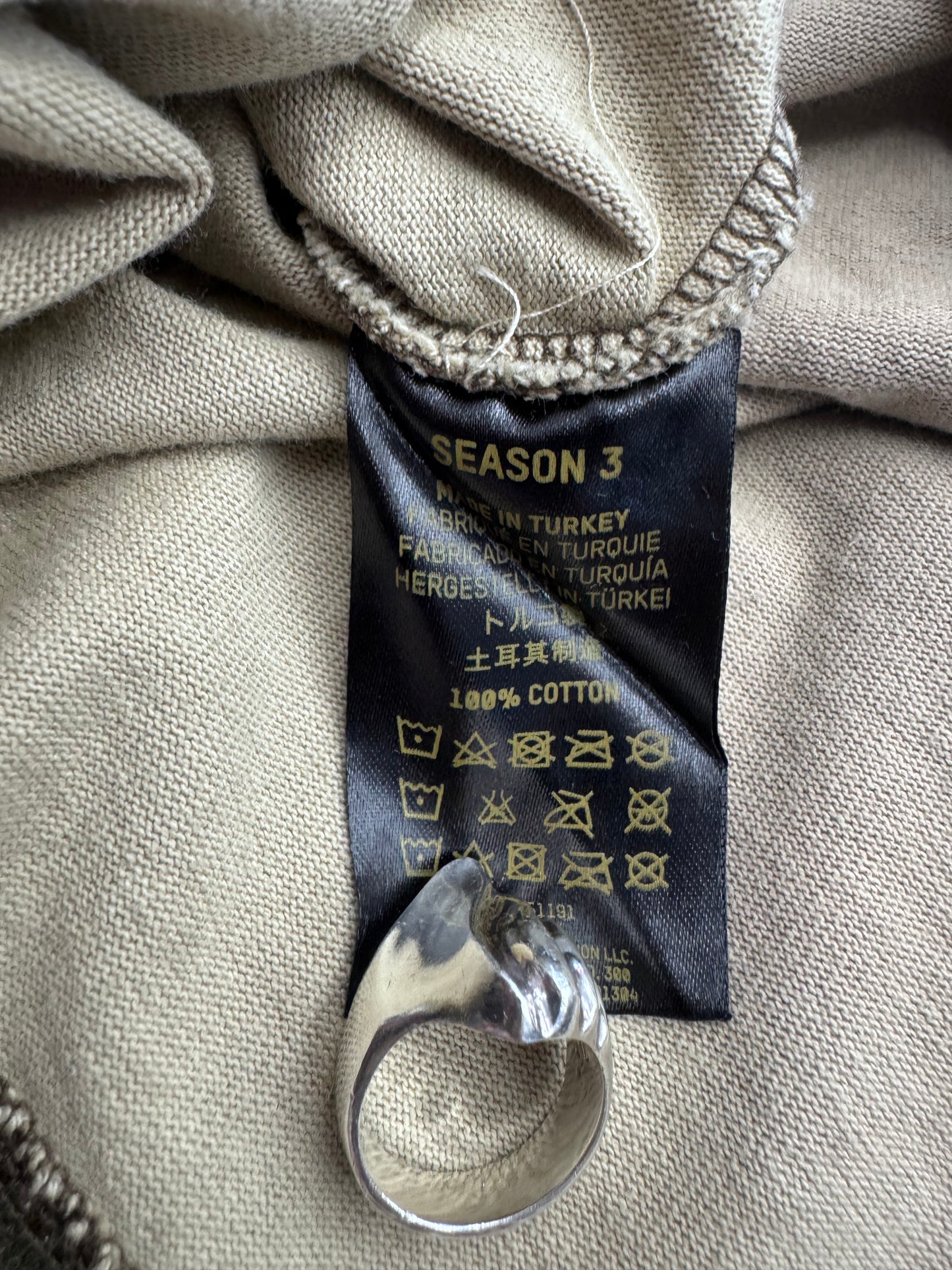 YEEZY SEASON 3 BACK POCKET TREE CAMO CREWNECK SWEATSHIRT (XS)