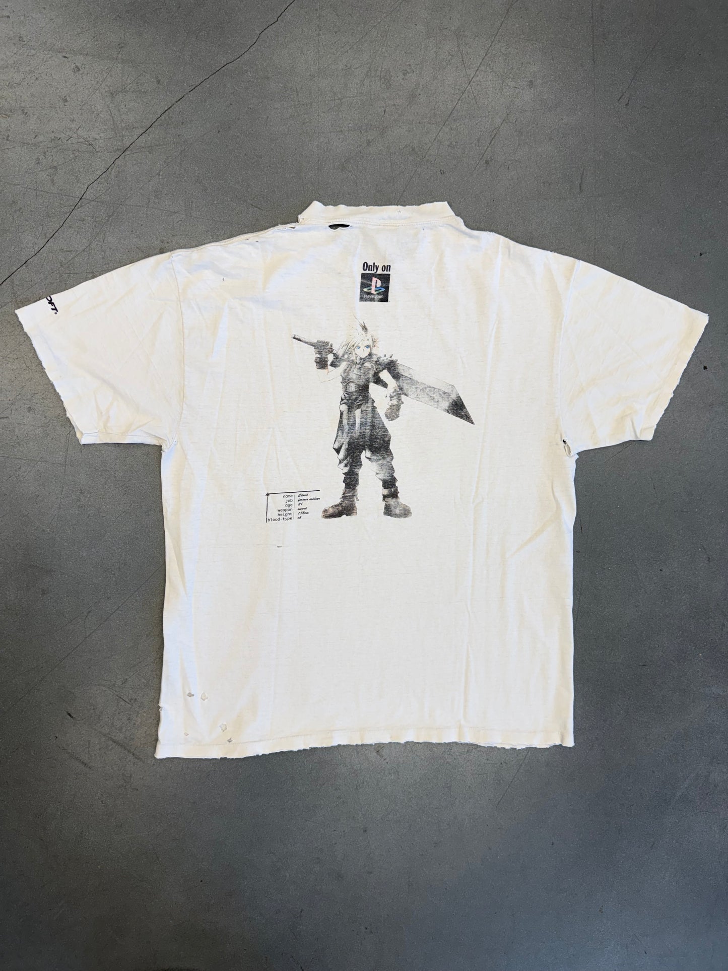 1997 FINAL FANTASY VII PS1 THRASHED CLOUD TEE (POWER PRO TAG)
