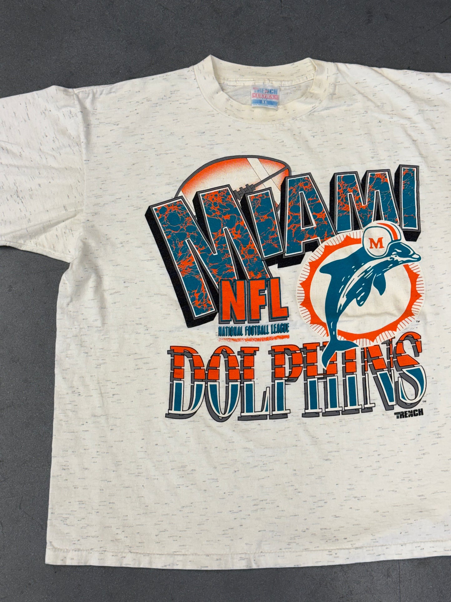 90S TRENCH MIAMI DOLPHINS CRACKLE SPELLOUT LOGO TEE