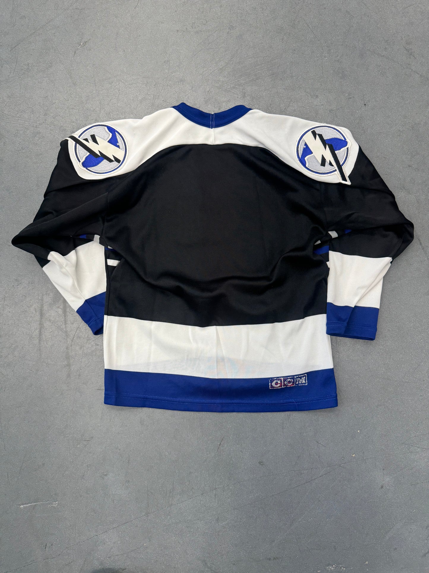 90'S TAMPA BAY LIGHTNING CCM YOUTH HOCKEY JERSEY (CUT TAG)