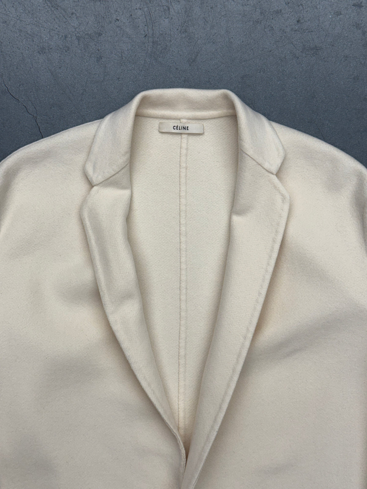 FW15 CELINE BY PHOEBE PHILO IVORY 100% CASHMERE EGG CROMBIE COAT