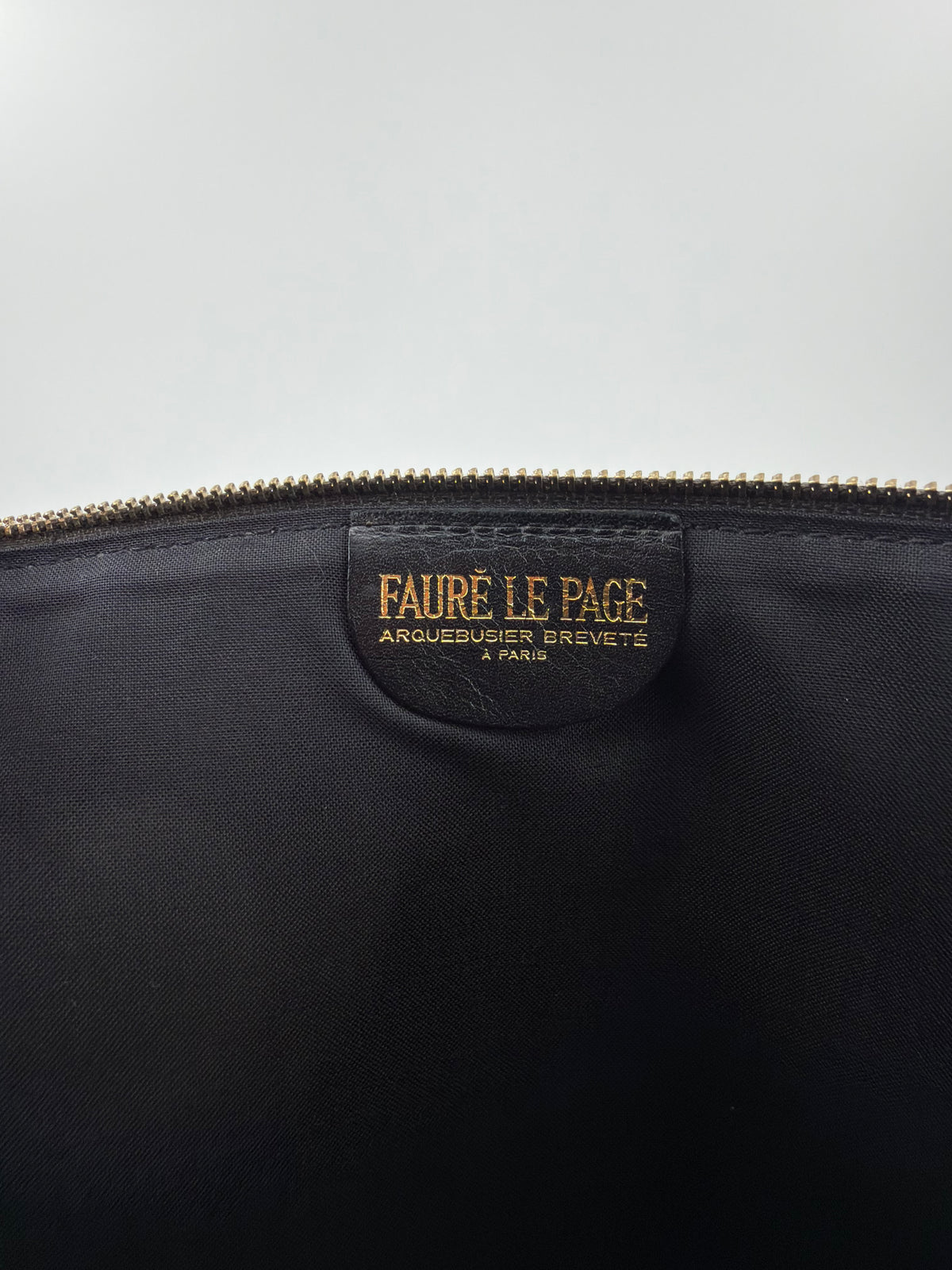 FAURÉ LE PAGE POCHETTE ZIP 33 POUCH - BLACK
