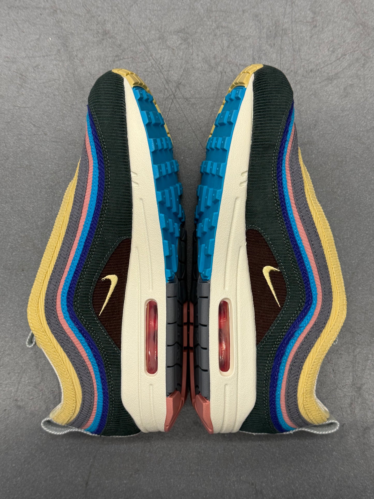 2017 NIKE AIR MAX 1/97 VF SEAN WOTHERSPOON (SIGNED PAIR)