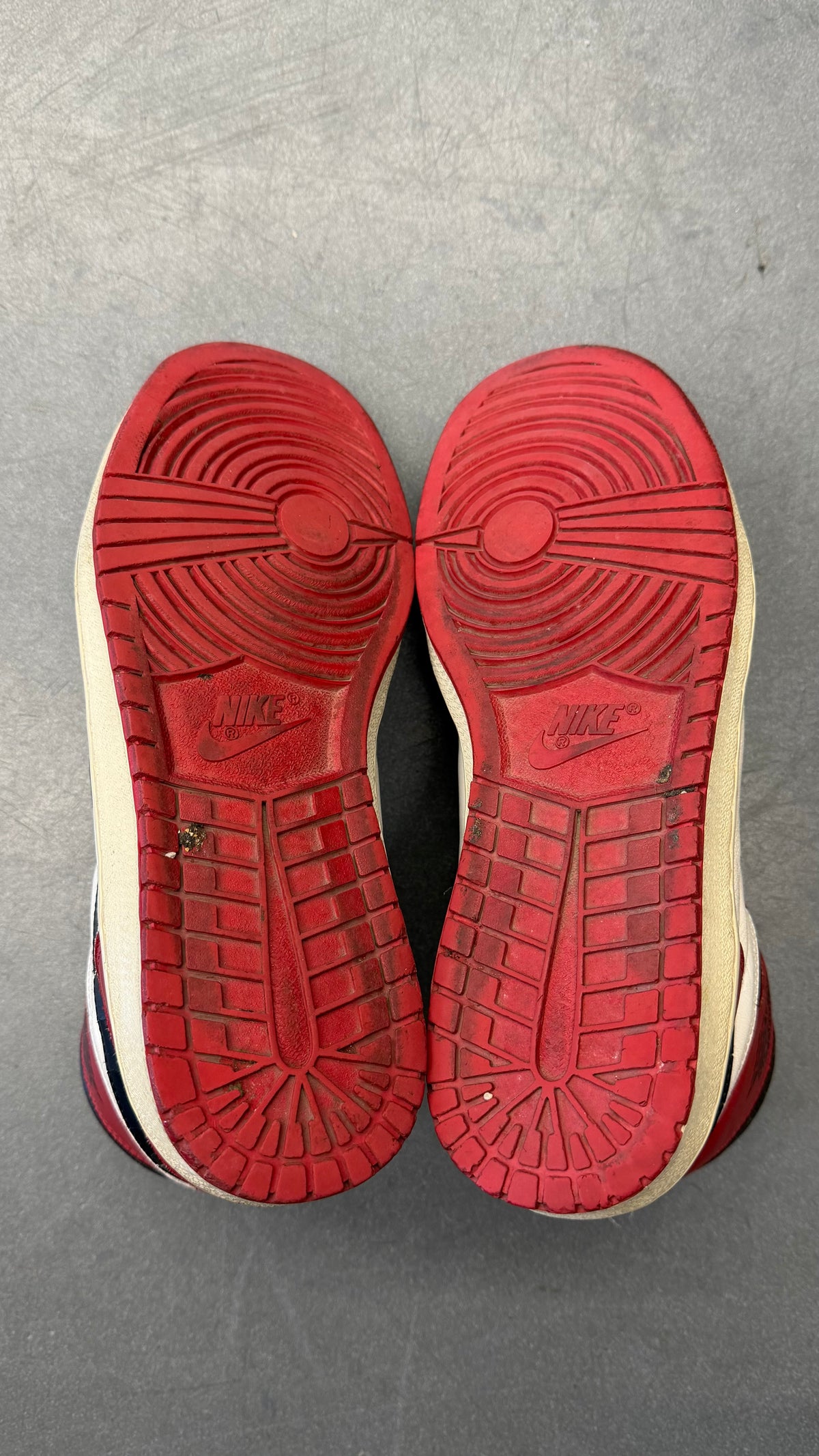 1985 AIR JORDAN 1 HIGH - CHICAGO (E)