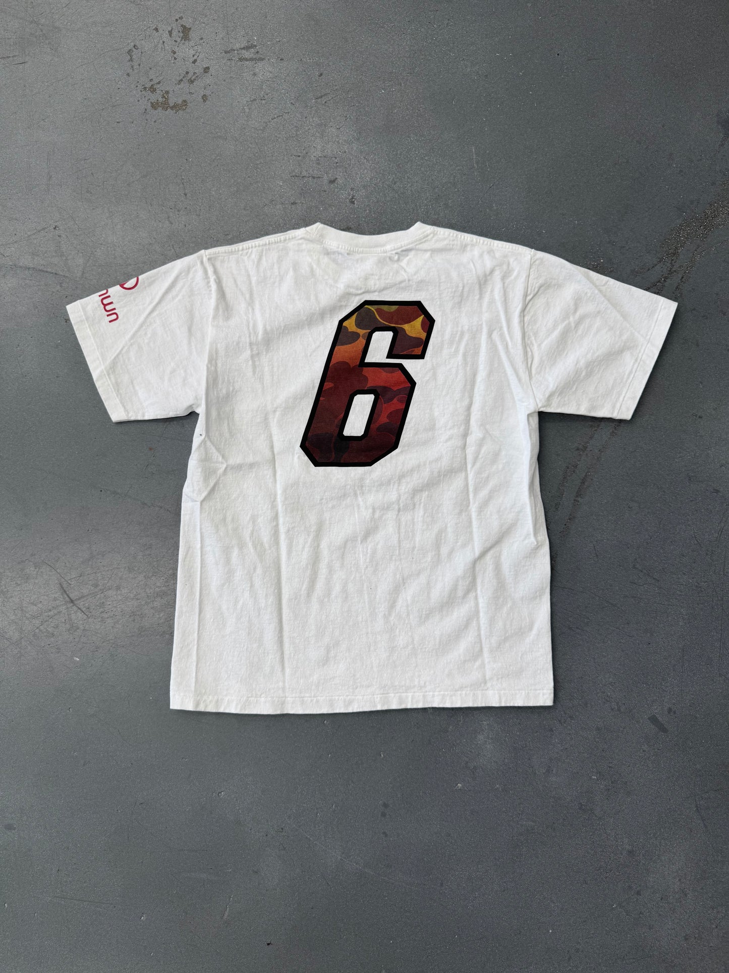 BAPE A BATHING APE X UNKNWN MIAMI HEAT FLAMING APE HEAD LEBRON JAMES #6 TEE