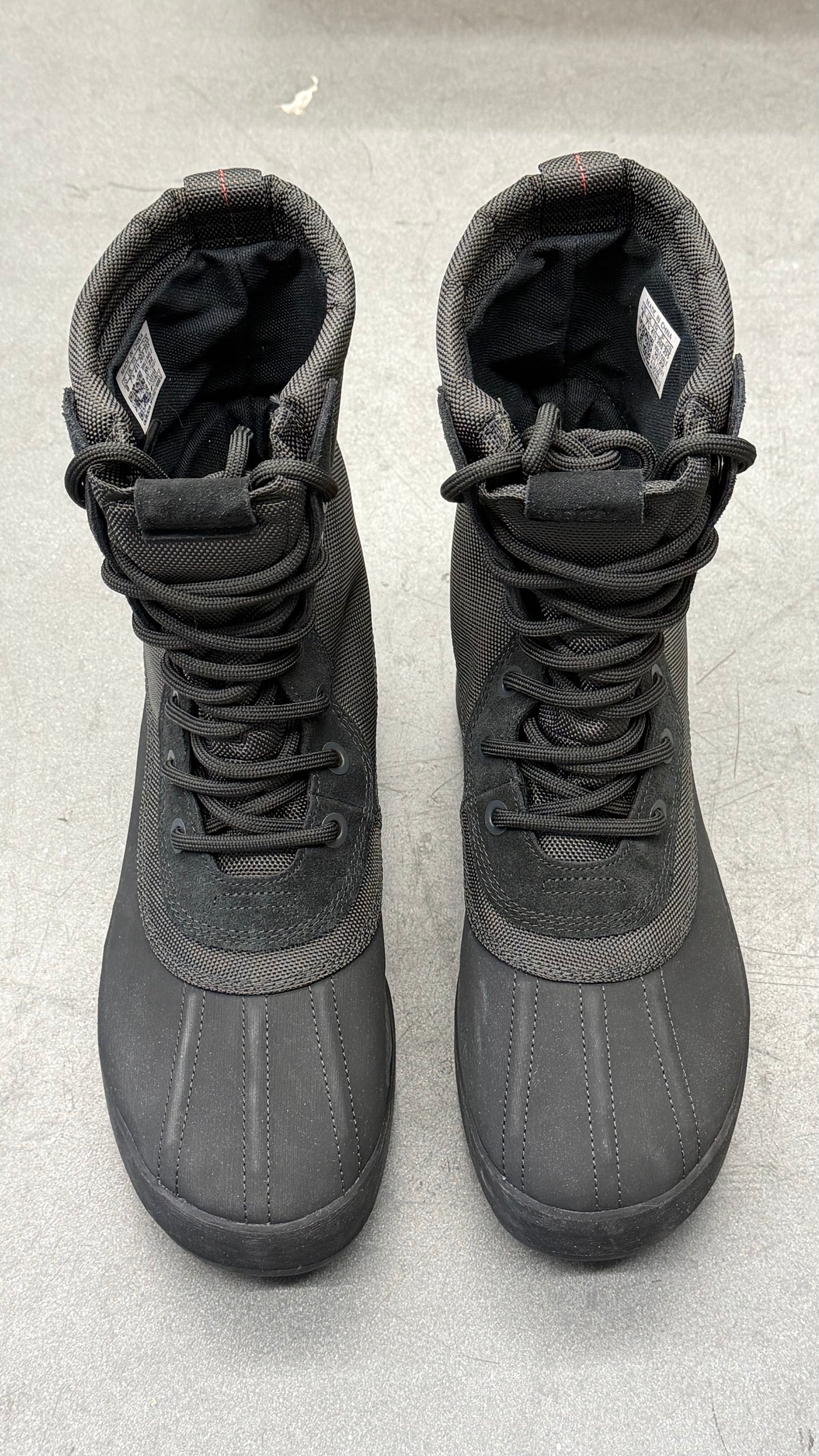 2023 ADIDAS YEEZY 950 BOOT PIRATE BLACK (WITH OG BOX)