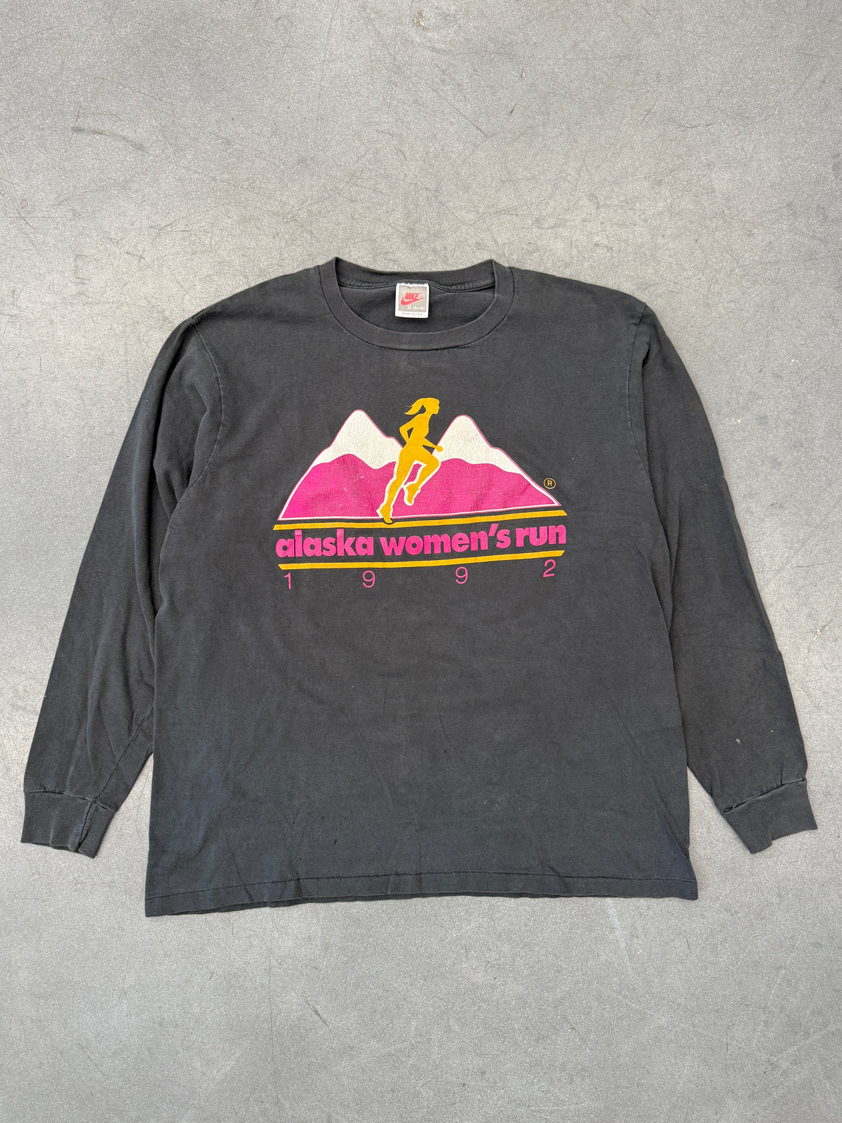 1992 NIKE ALASKA WOMEN'S RUN LONG SLEEVE TEE (GREY/RED TAG)