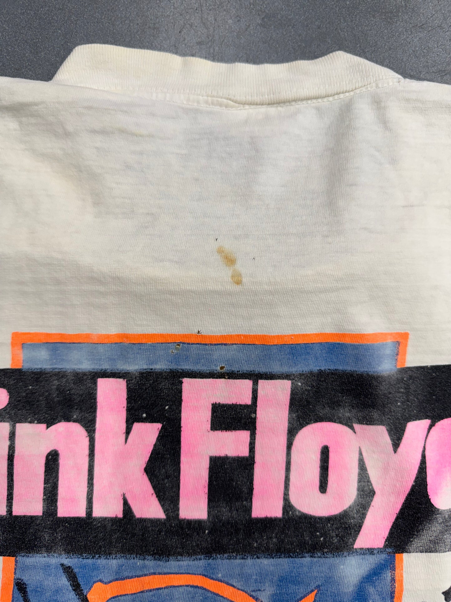 1987 PINK FLOYD "A MOMENTARY LAPSE OF REASON" WORLD TOUR CROPPED TEE (FADED TAG)