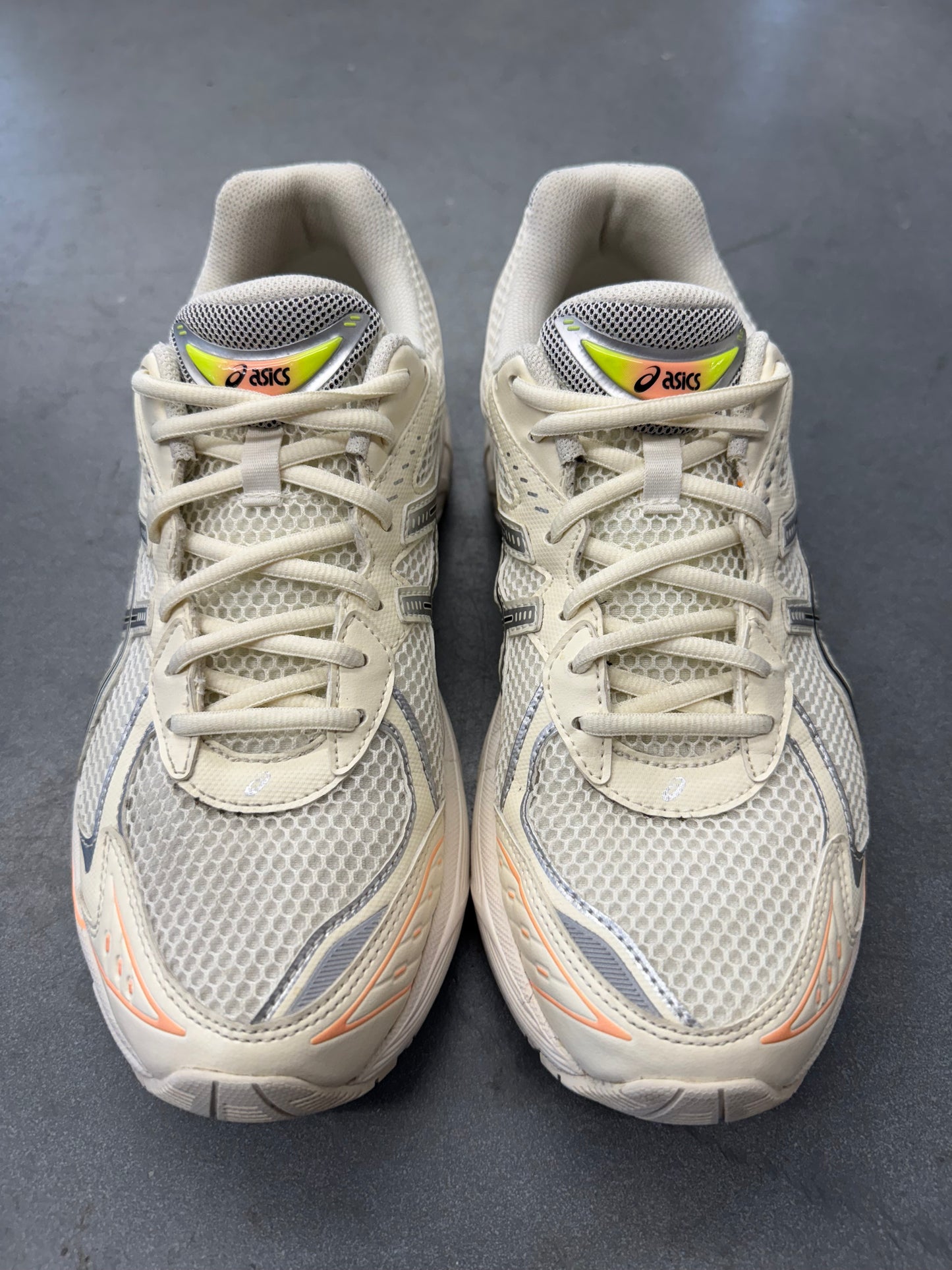 SIZE 10 ASICS GT-2160 PARIS (PRE-OWNED WITHOUT BOX)