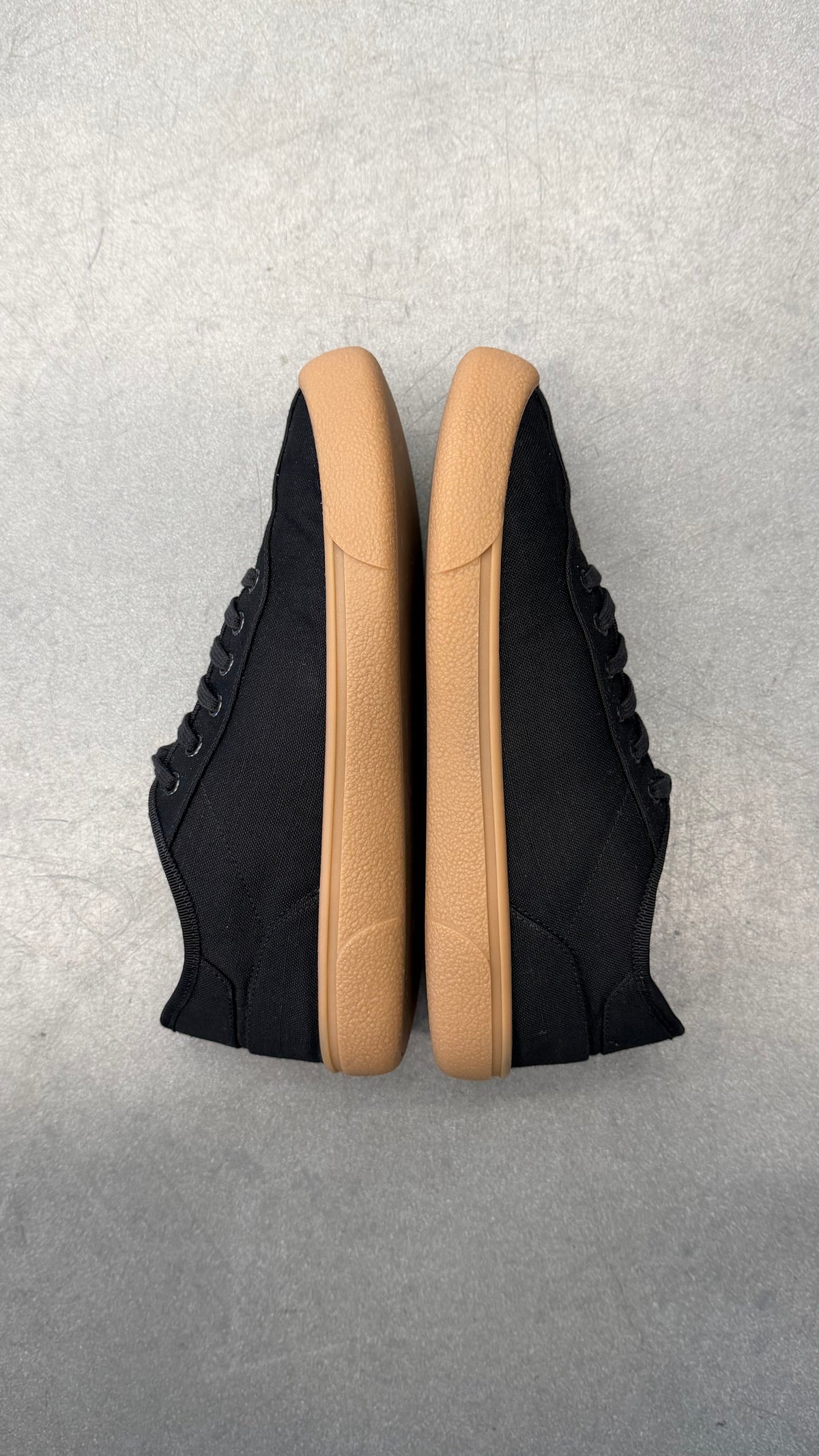 THE ROW CANVAS LOW-TOP SNEAKERS