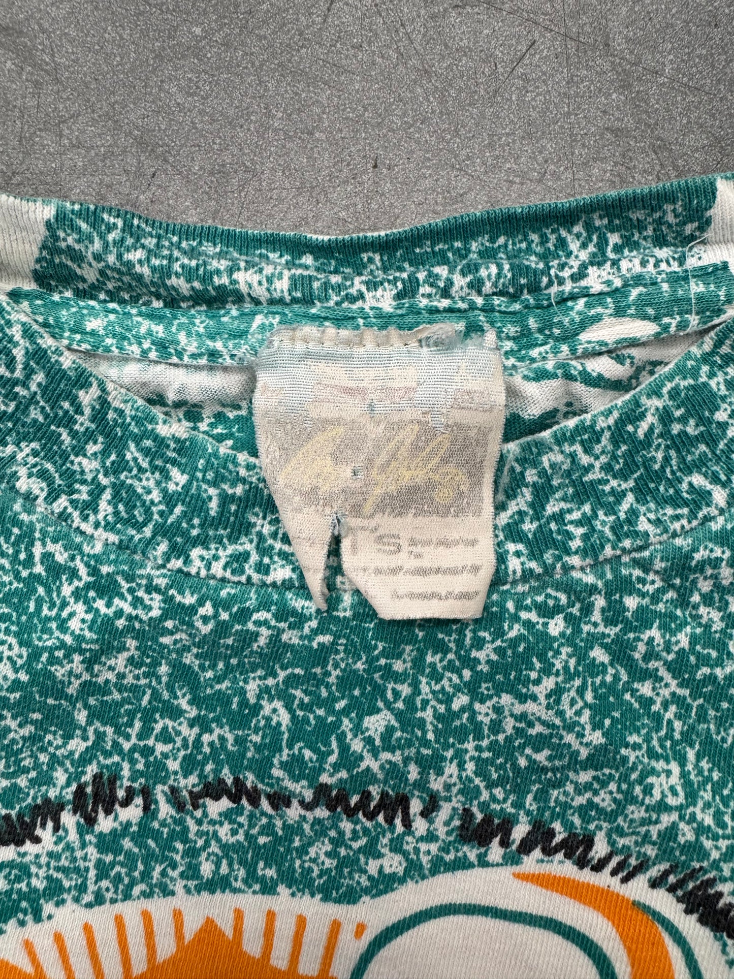 90S MIAMI DOLPHINS AMW SPORTS TEAM NFL AOP TEE (MAGIC JOHNSON'S RITZ TAG)