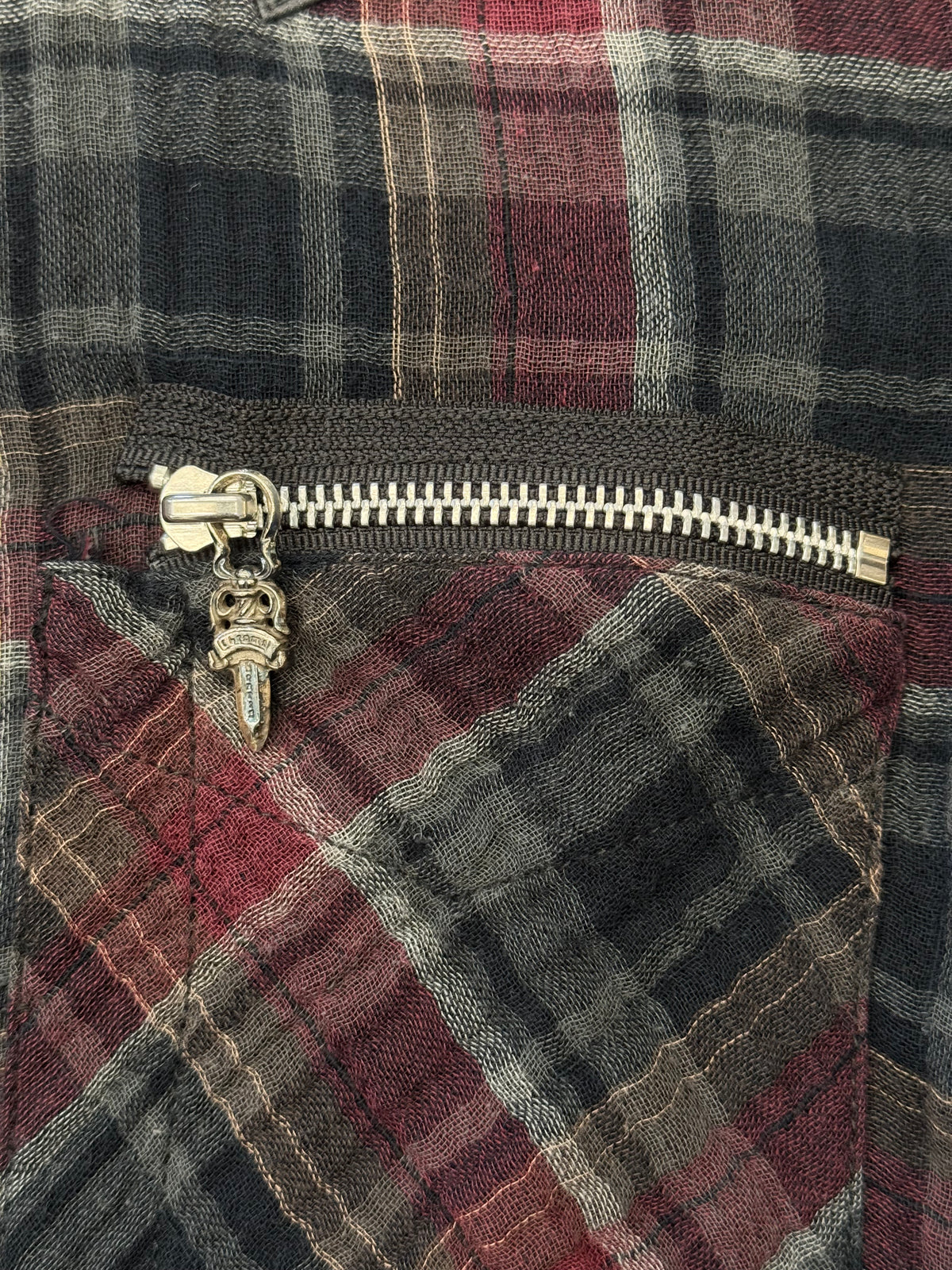 VINTAGE CHROME HEARTS CROSS PATCH/DAGGER ZIPPER FLANNEL BUTTON-UP LONG SLEEVE SHIRT