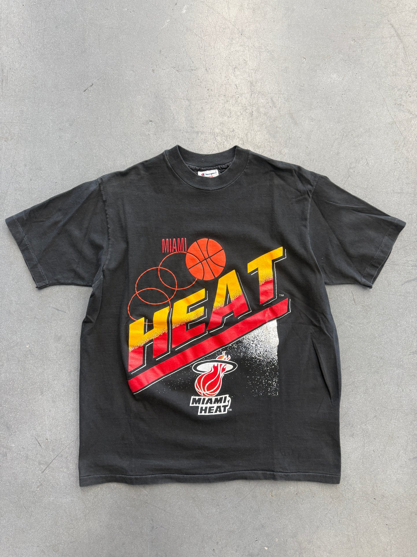 90'S MIAMI HEAT GRADIENT LOGO TEE (CHAMPION TAG)