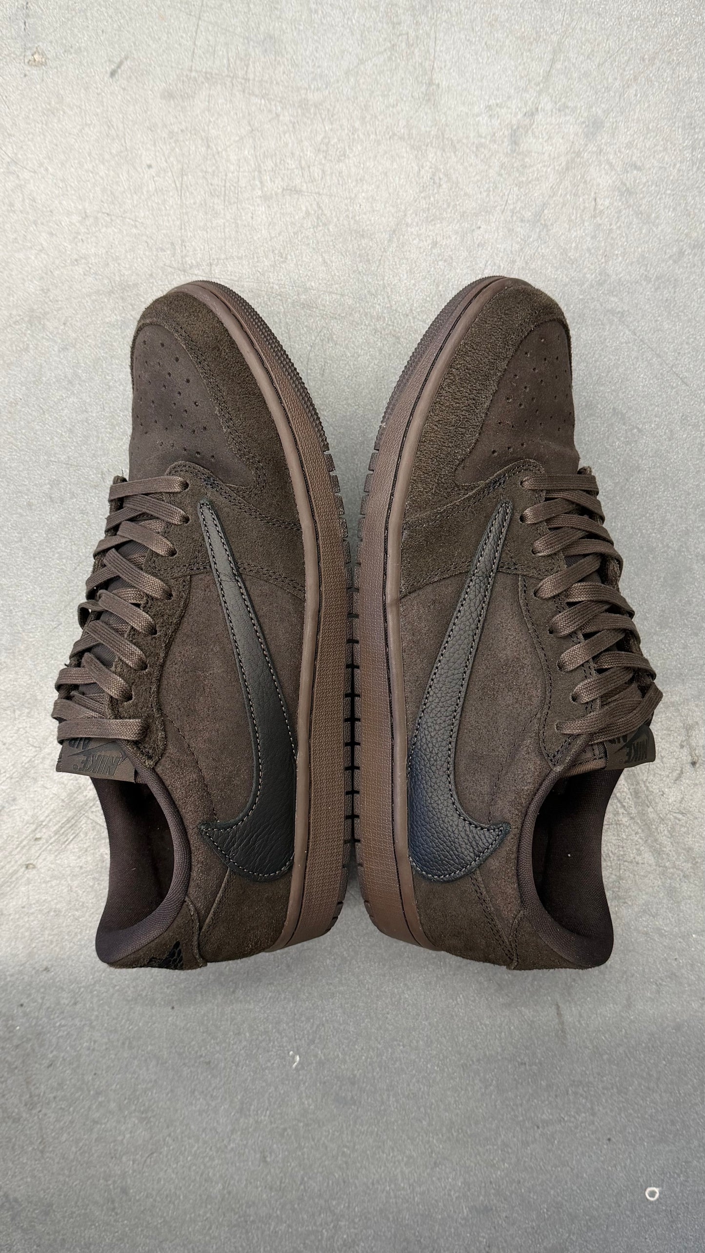 2024 AIR JORDAN 1 RETRO LOW OG SP TRAVIS SCOTT VELVET BROWN
