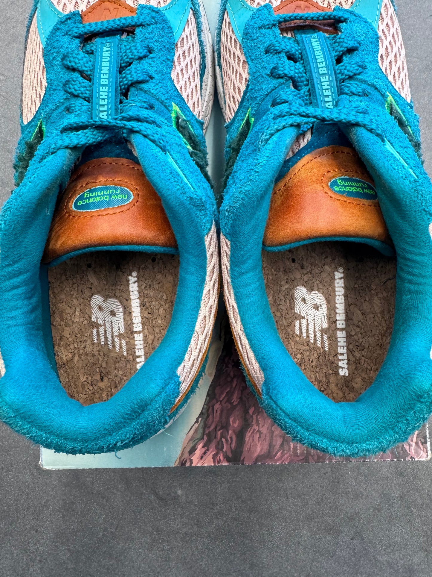 2021 SIZE 10 NEW BALANCE 2002R SALEHE BEMBURY WATER BE THE GUIDE (PRE-OWNED WITH BOX)