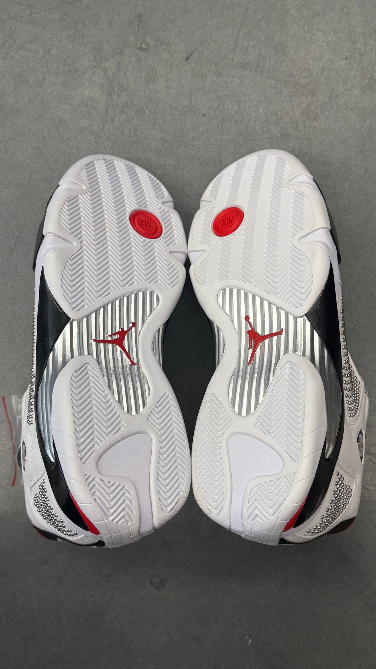 SS19 SUPREME JORDAN 14 RETRO - WHITE