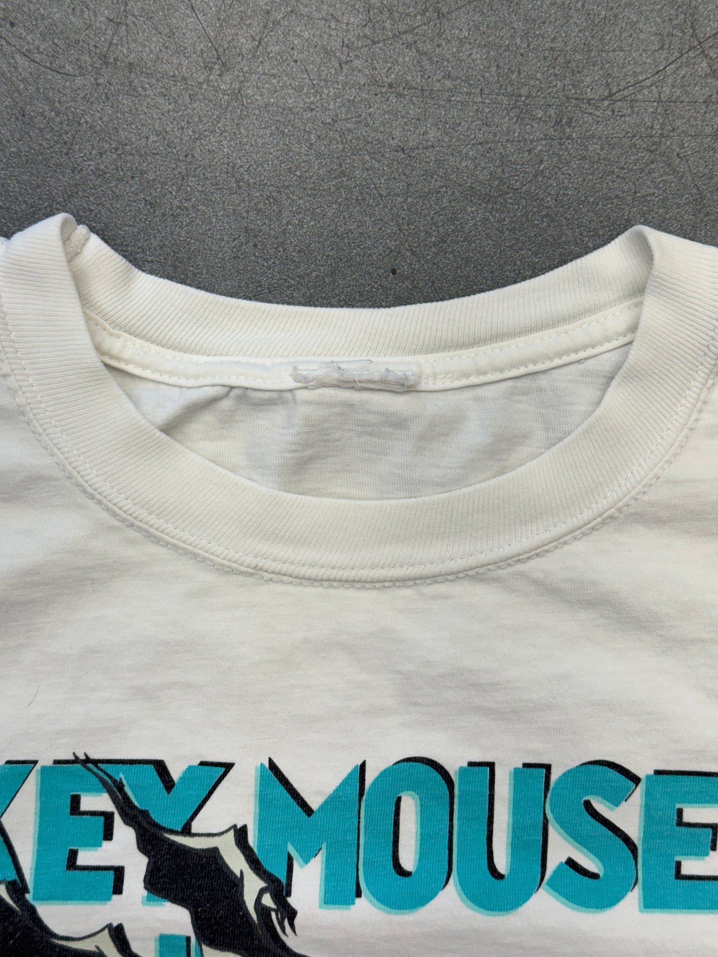 90S MICKEY MOUSE RUNAWAY BRAIN TEE (PULLED TAG)
