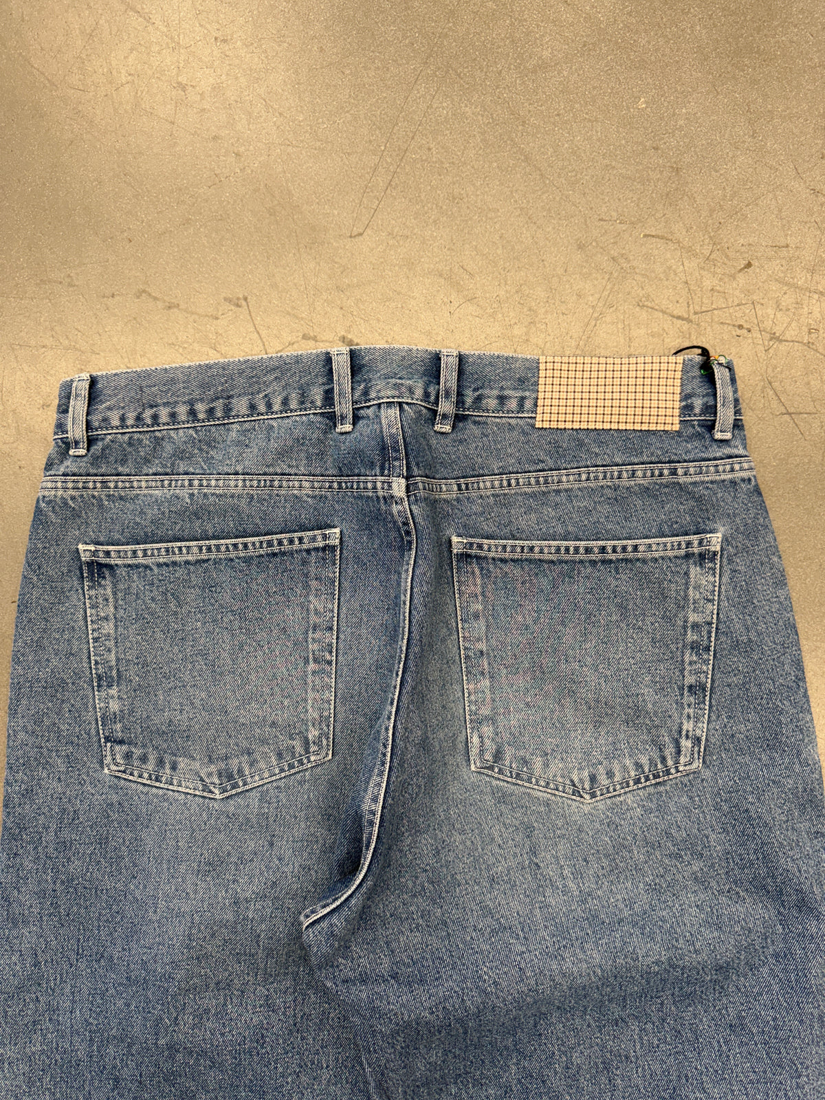 MFPEN REGULAR STRAIGHT JEANS - WASHED BLUE (XL) (NWT)