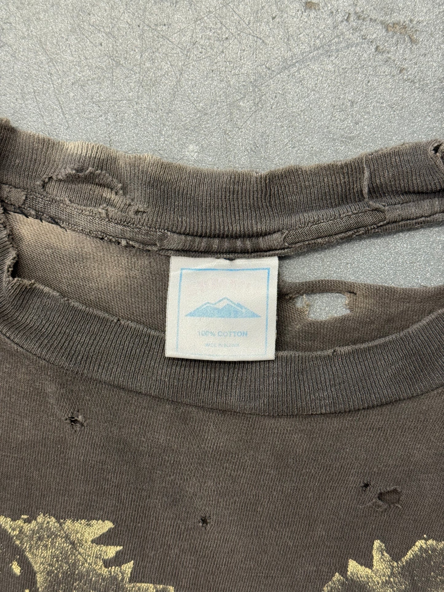 90'S MANA DISTRESSED TOUR TEE (FADED MOUNTAIN TAG)