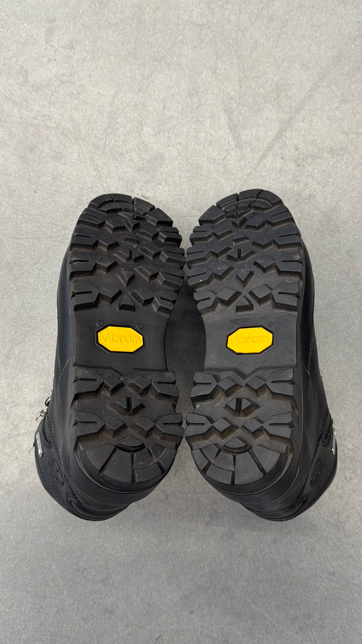 2023 STUSSY TIMBERLAND WORLD HIKER BOOT