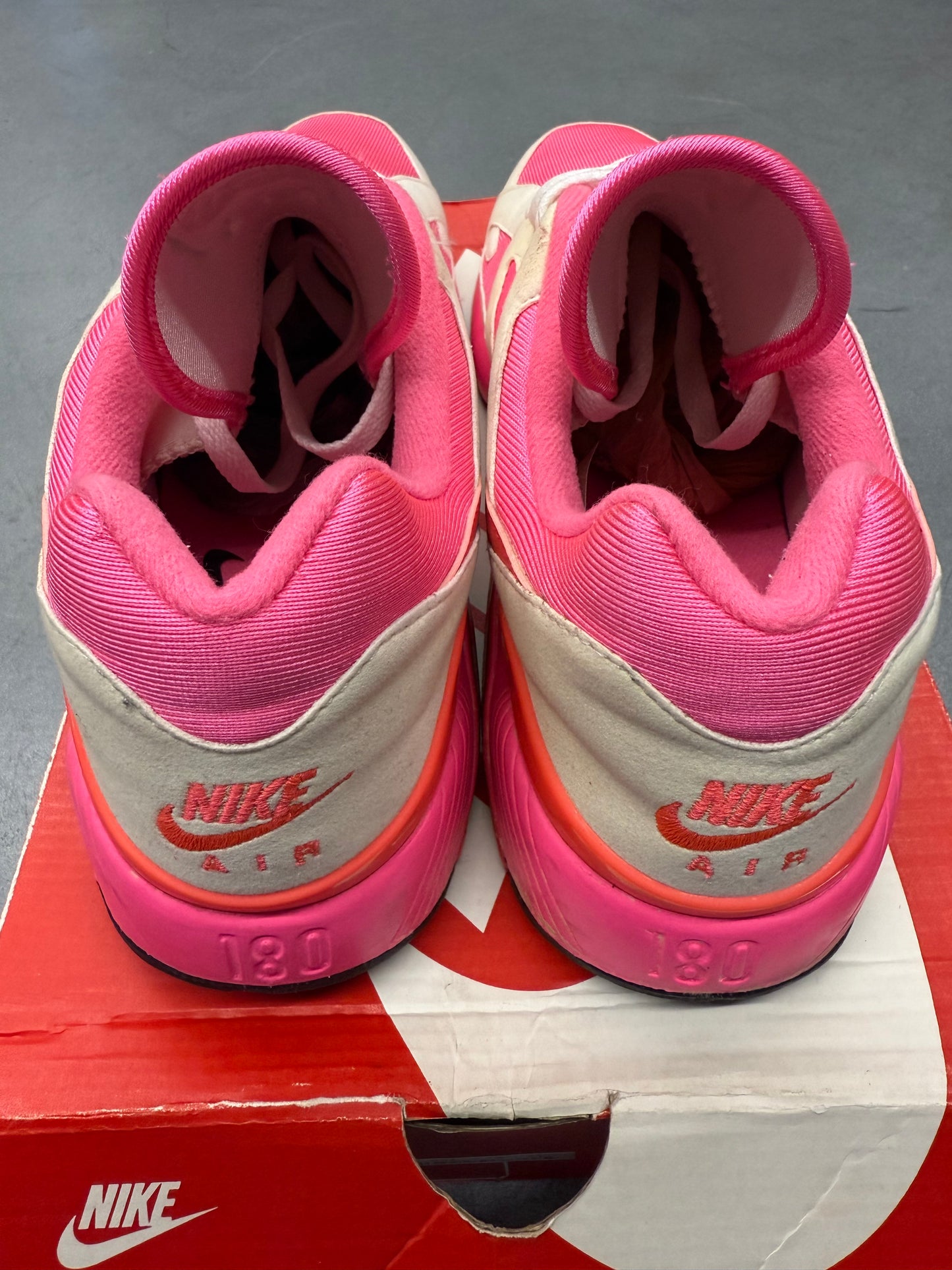 2018 SIZE 11 NIKE AIR MAX 180 CDG - WHITE/PINK