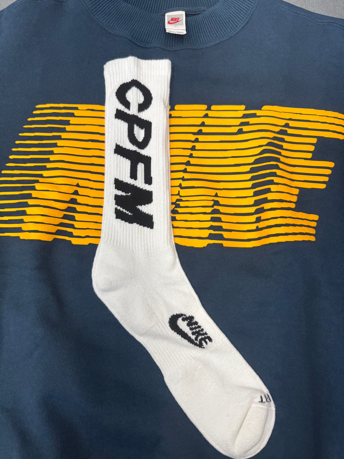 NIKE X CACTUS PLANT FLEA MARKET SOCKS FLEECE CREWNECK
