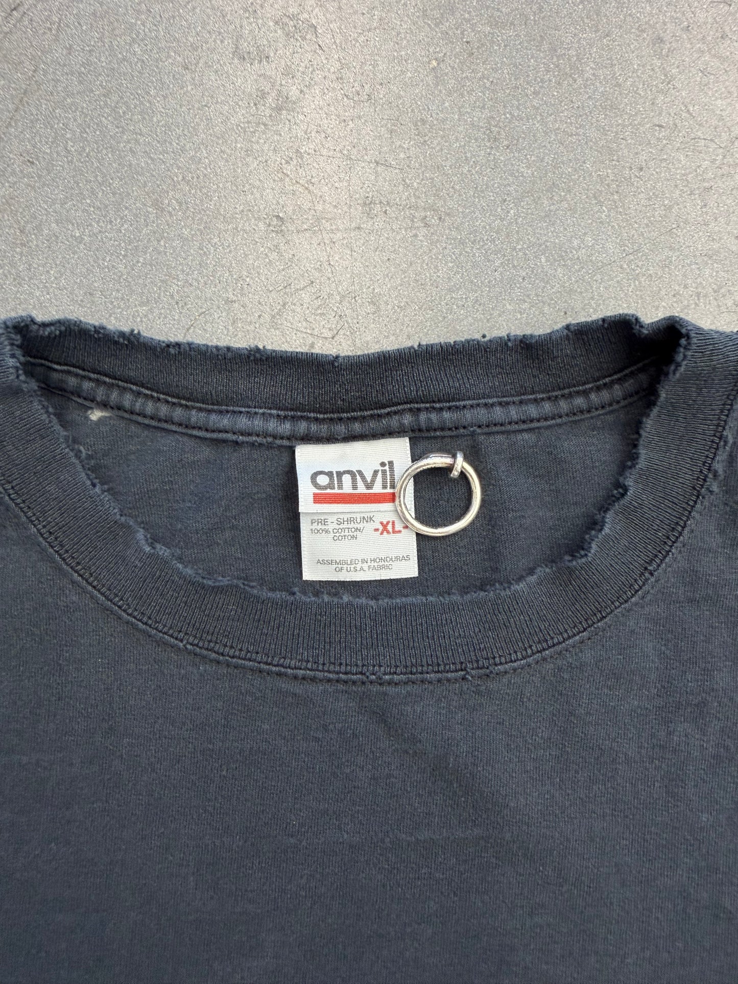 2003 JOHNNY CASH COUNTRY MUSIC IS DEAD TEE (ANVIL TAG)