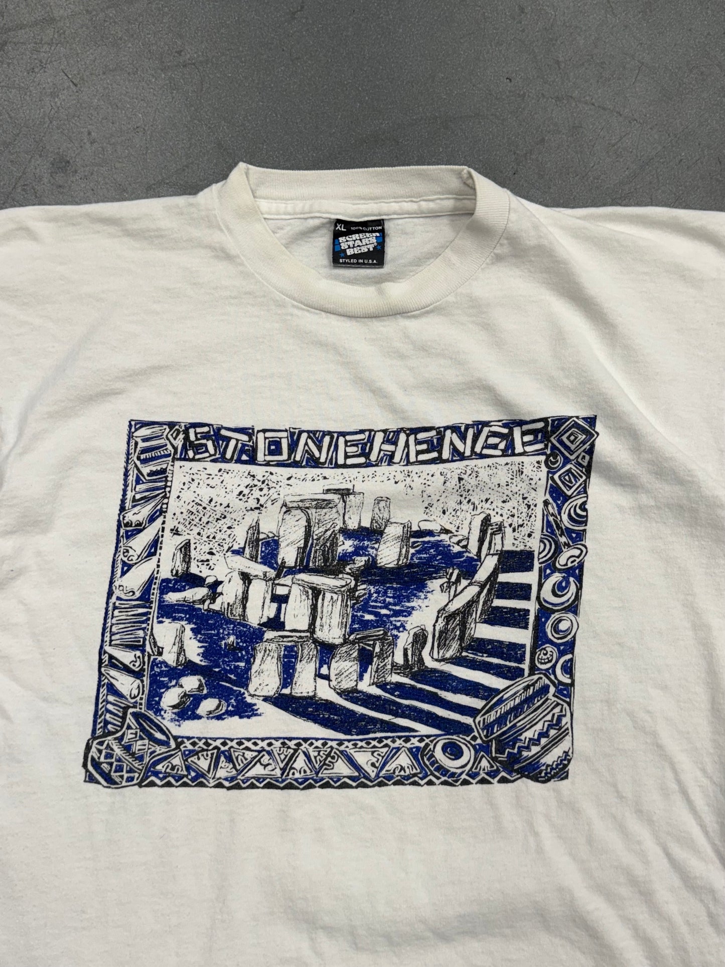 90S STONEHENGE ART FRAME TEE (SCREEN STARS BEST TAG)