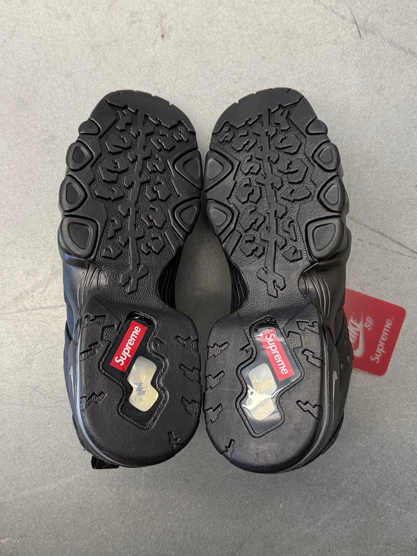 SS26 SUPREME NIKE SB AIR MAX 2 CB '94 LOW - SUPREME BLACK