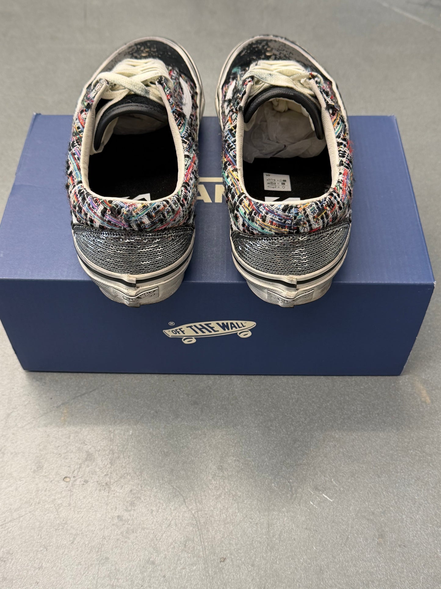 2026 VANS PREMIUM OLD SKOOL CHARMS - BLACK/GREY (W/ BOX)