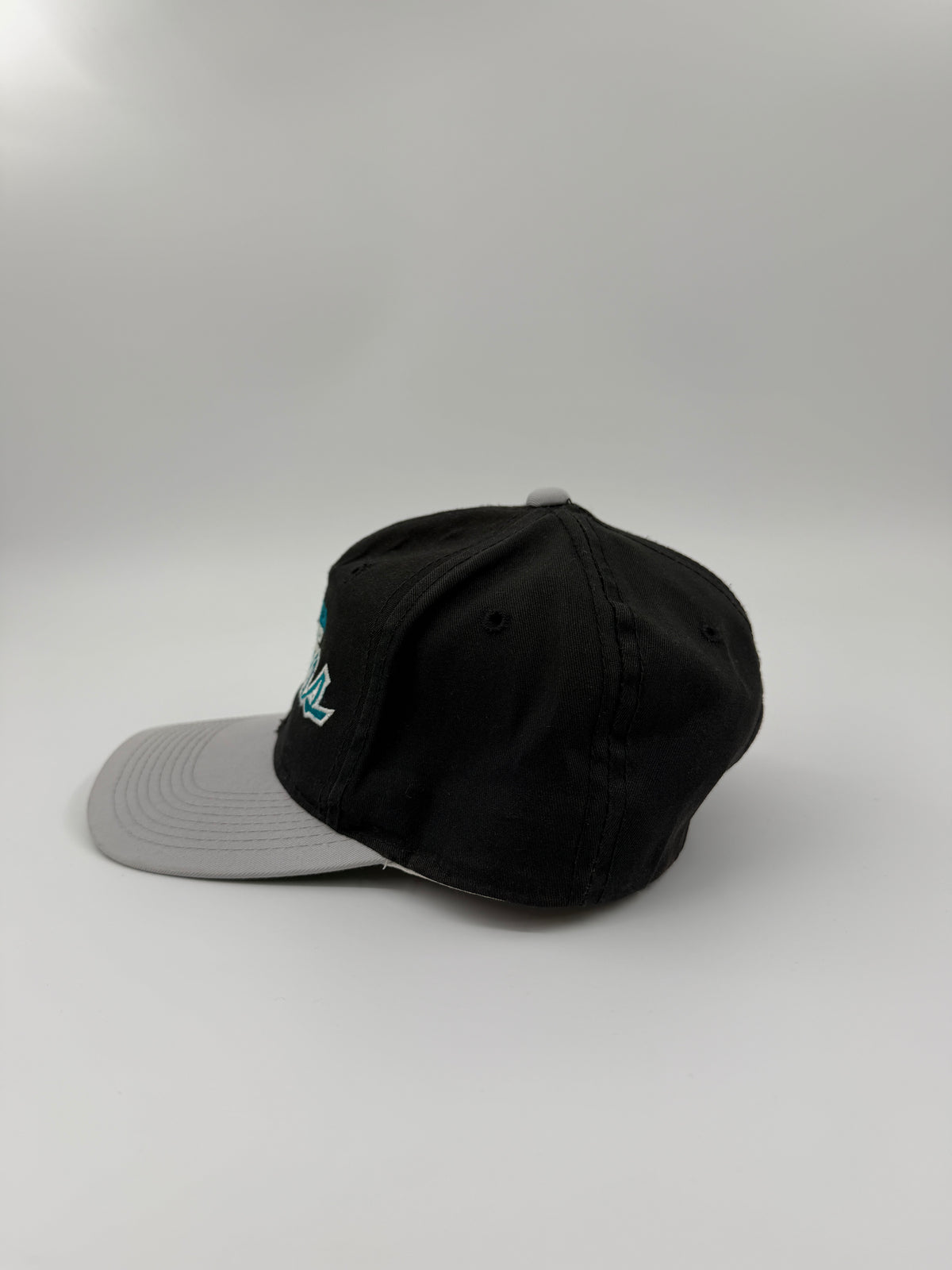 90'S FLORIDA MARLINS GREY OUTLINE SCRIPT SNAPBACK (BLACK/GREY) (THE TWILL TAG)