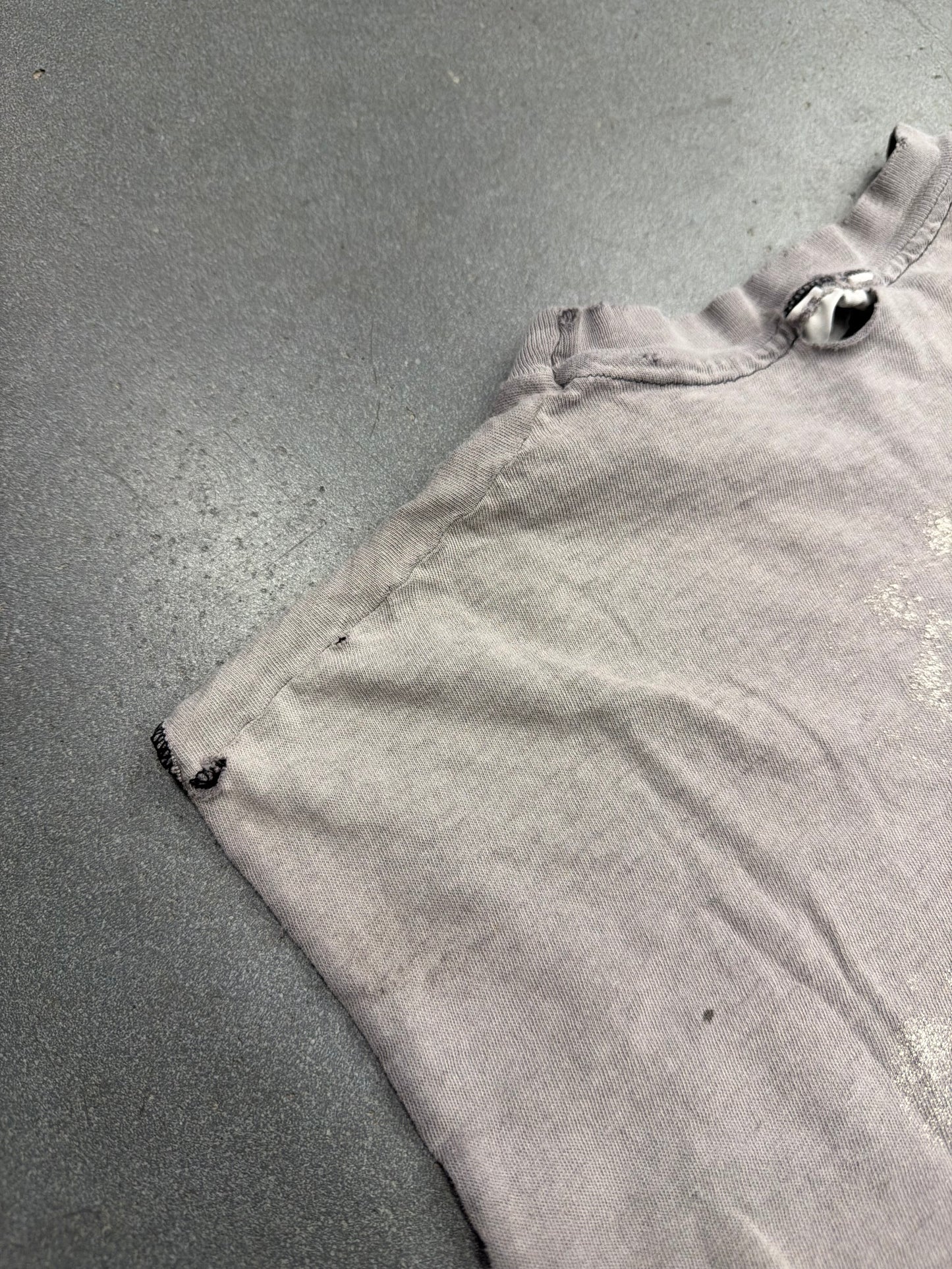 1982 TED NUGENT FADED AND DISTRESSED CUTOFF TEE (HANES TAG)