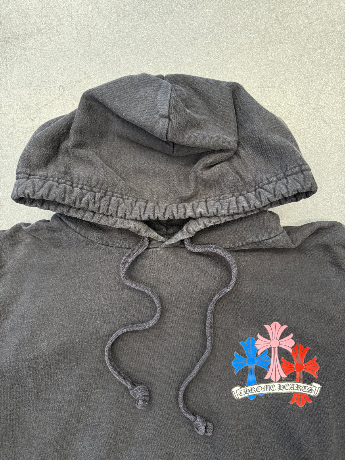 CHROME HEARTS MULTI COLOR CROSS PULLOVER HOODIE - BLACK
