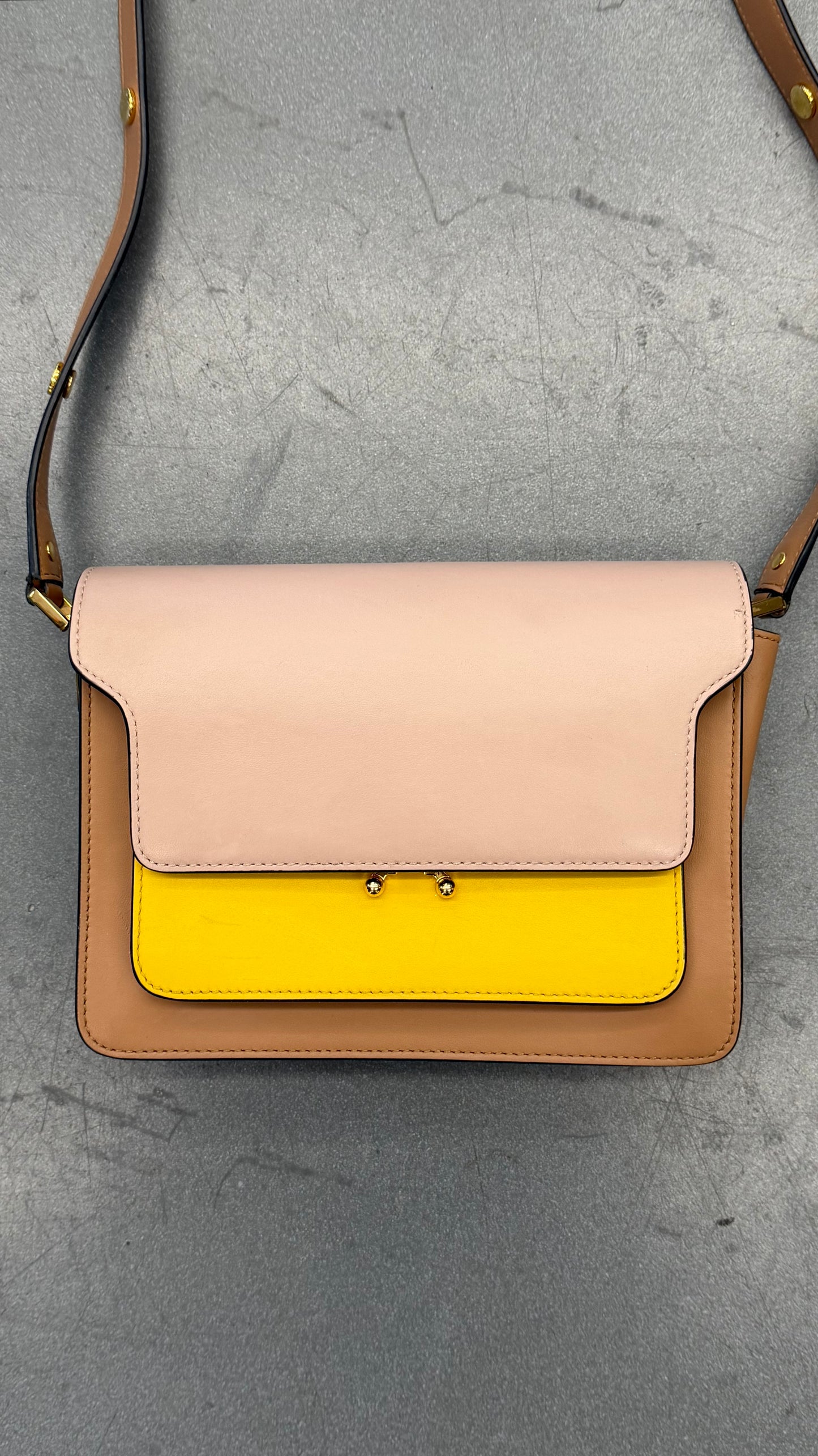 MARNI MEDIUM TRUNK LEATHER SHOUDLER BAG