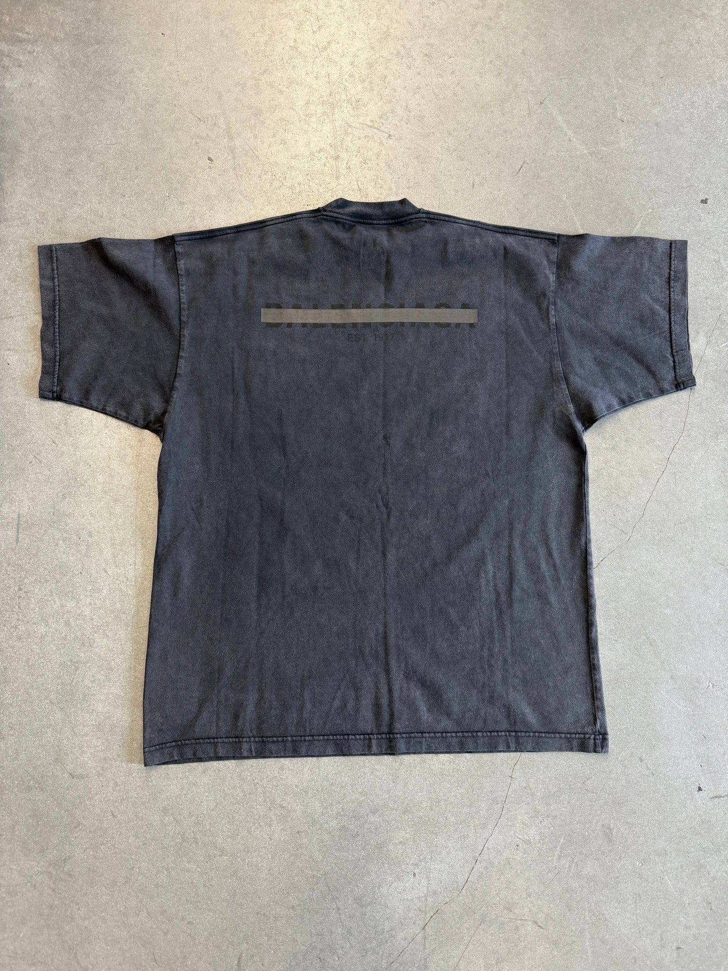 BALENCIAGA STRIKE 1917 OVERSIZED PRINT TEE - BLACK (NWT)