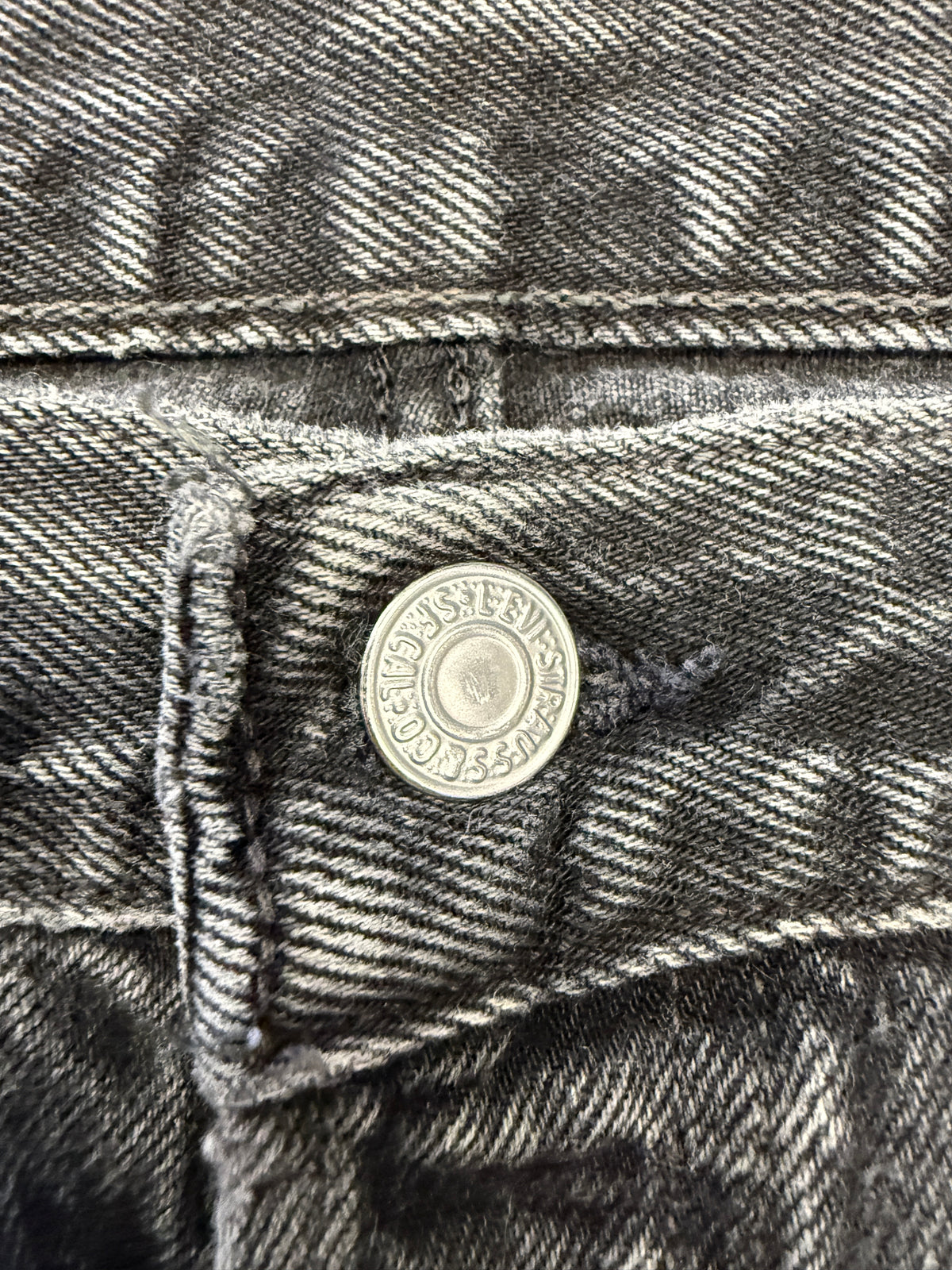 90'S LEVIS 501 JEANS - BLACK