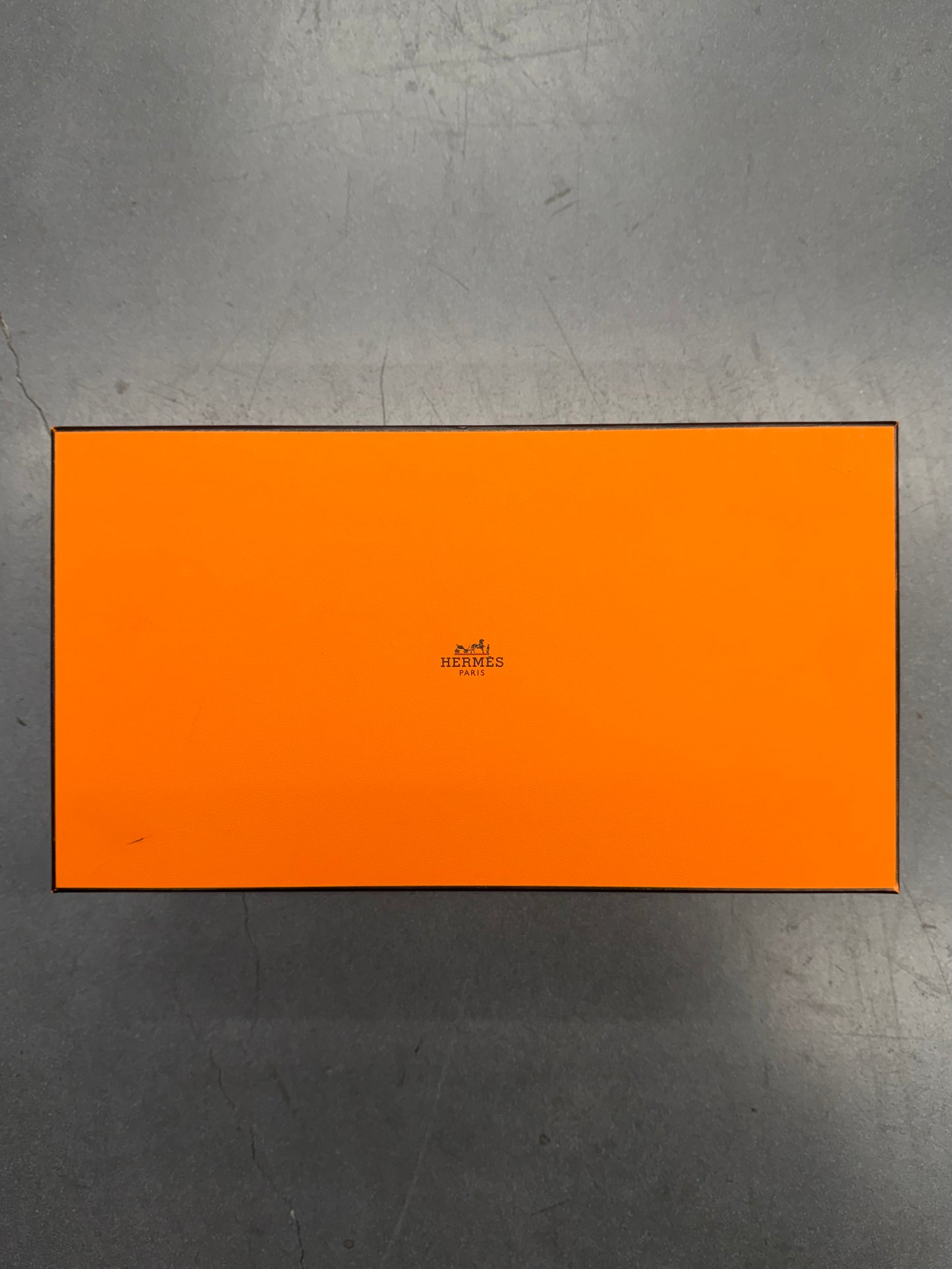 SIZE 43 HERMES IZMIR CROCODILE SANDAL  - BLACK (PRE-OWNED WITH BOX)