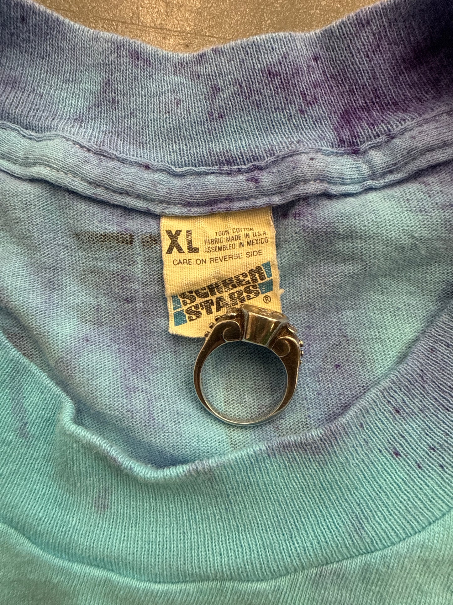 90'S THE ROLLING STONES VOODOO LOUNGE PARKING LOT BOOTLEG TIE DYE TEE (SCREEN STARS TAG)