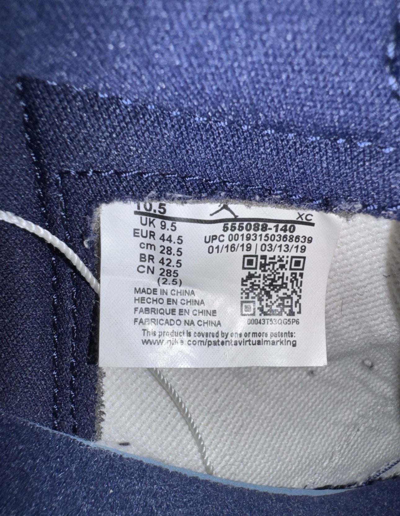2019 SIZE 10.5 JORDAN 1 RETRO HIGH OBSIDIAN WITH BOX