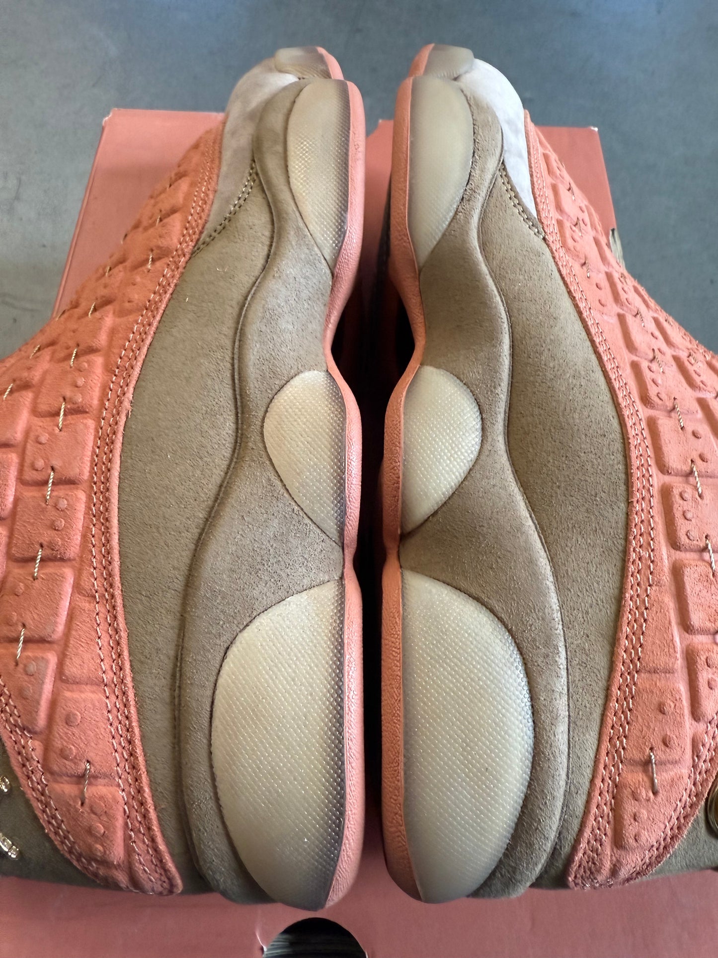 2018 SIZE 10 CLOT JORDAN 13 RETRO LOW SEPIA STONE (NEW WITH BOX)