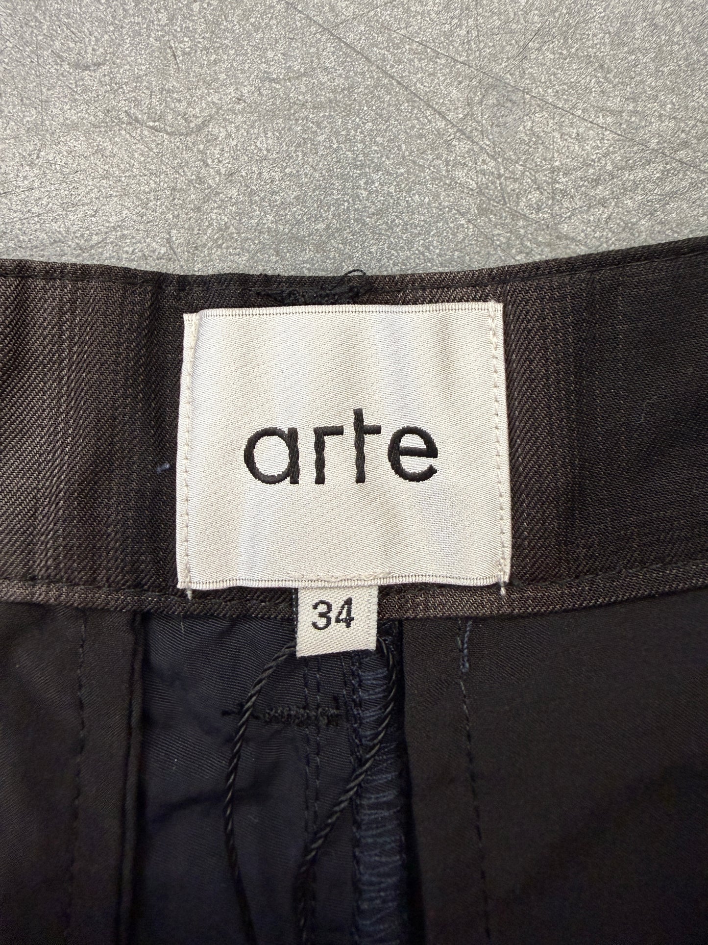 ARTE ANTWERP PLAID SHORTS