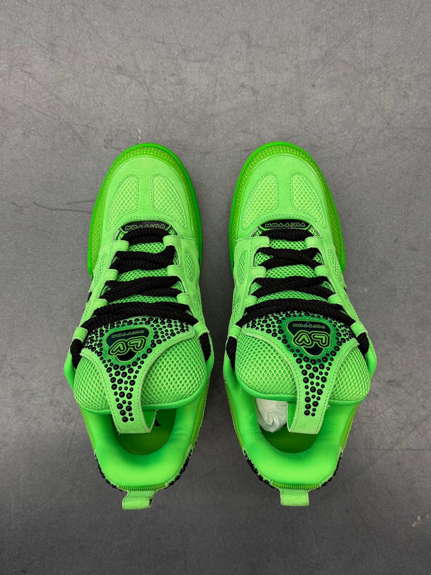 LOUIS VUITTON LV SKATE SNEAKER - VIBRANT GREEN (W/BOX)