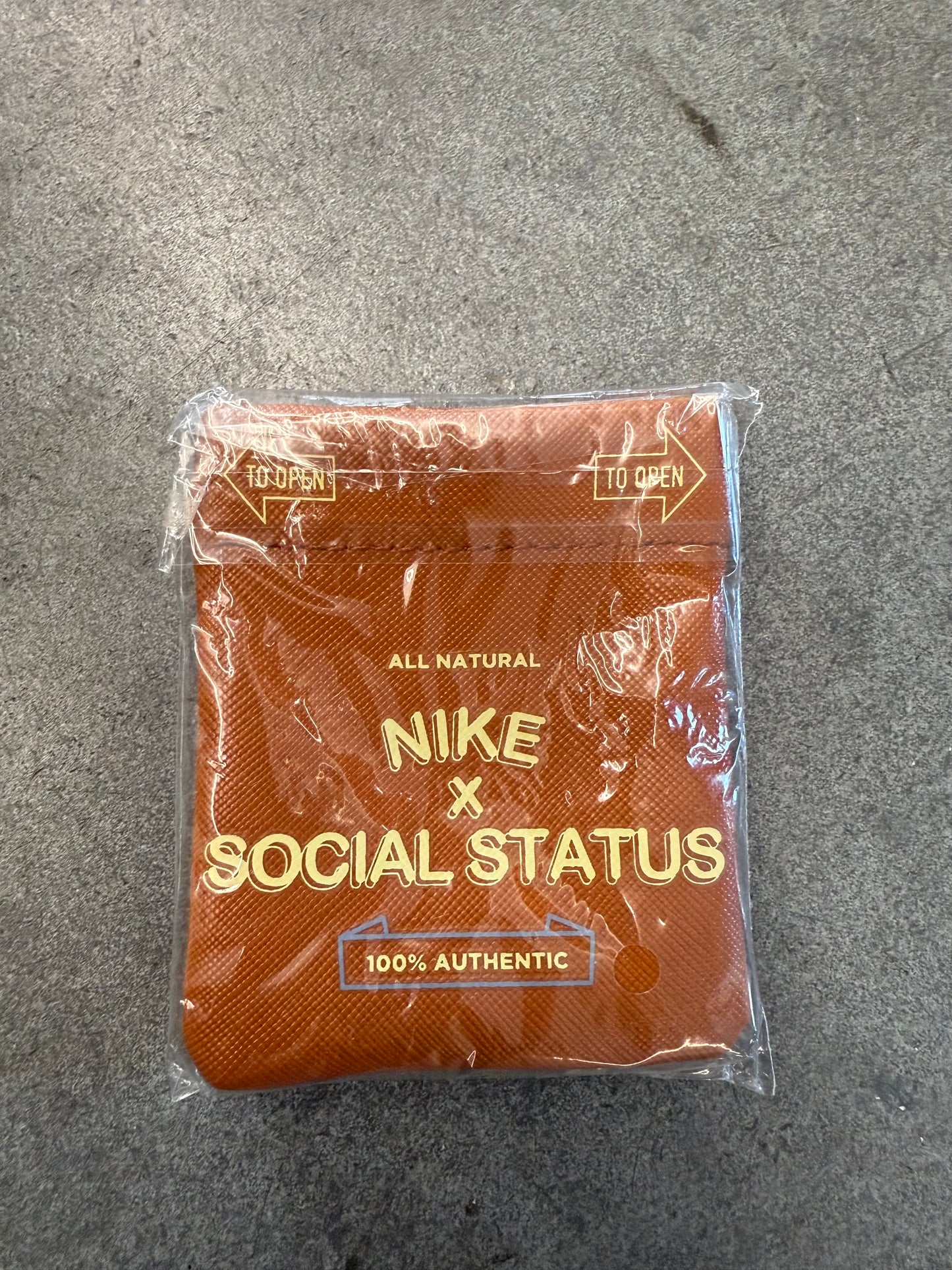 2021 SIZE 11 NIKE DUNK MID SOCIAL STATUS FREE LUNCH CHOCOLATE MILK (NEW WITH BOX)