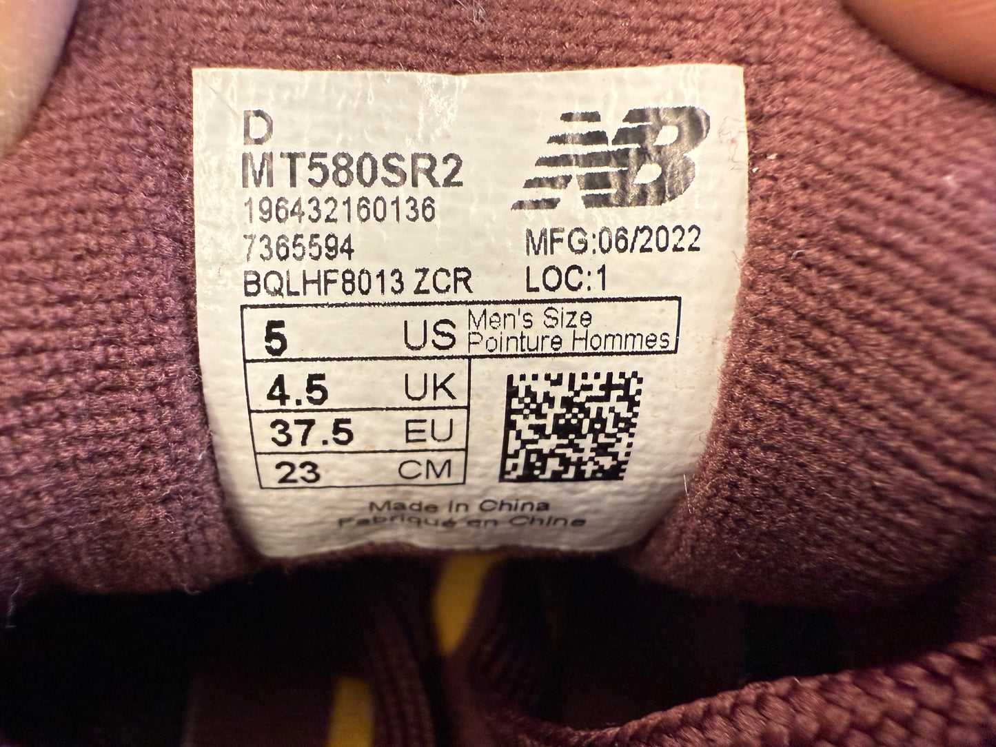 2022 SIZE 5 NEW BALANCE 580 STRAY RATS MAROON PURPLE (PRE-OWNED WITH BOX)