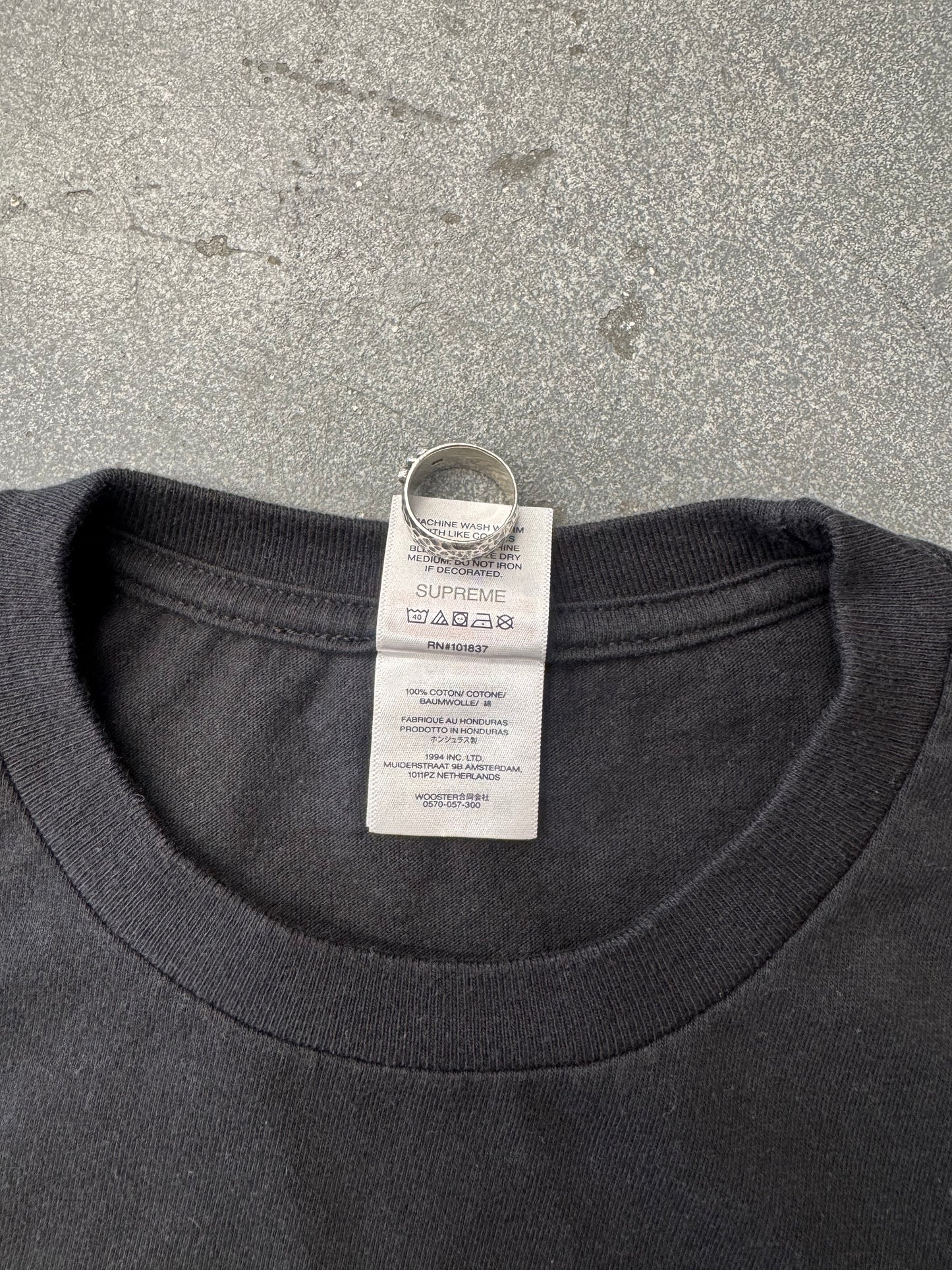 FW25 SUPREME ALL DOGS GO TO HEAVEN TEE - BLACK