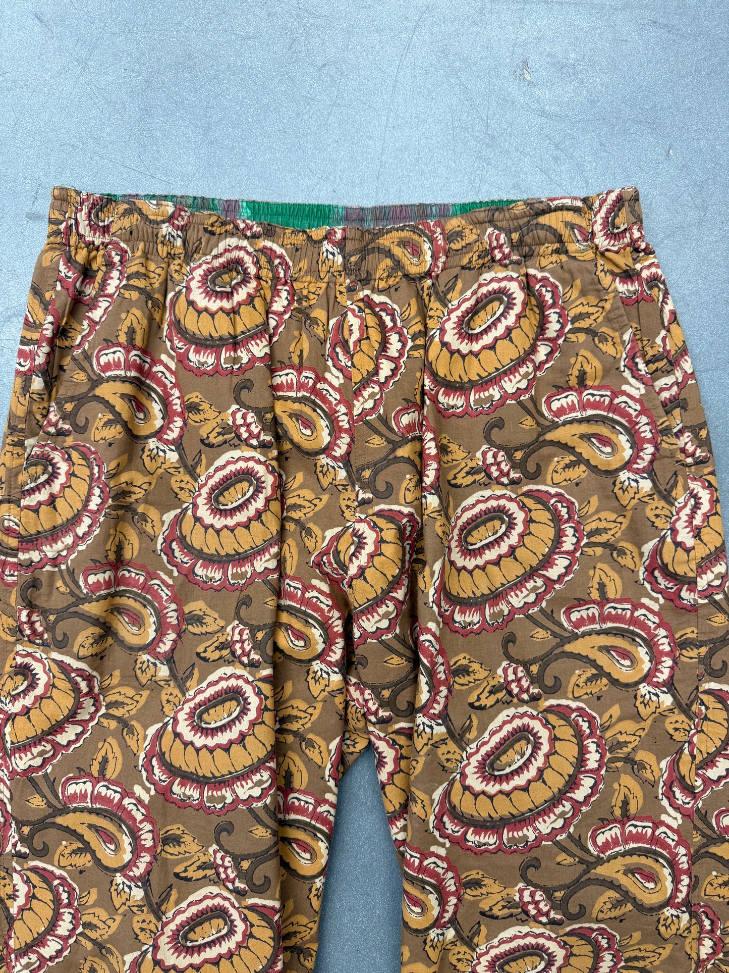 NEEDLES REVERSIBLE STRING EASY PANT (BROWN/GREEN) (M)