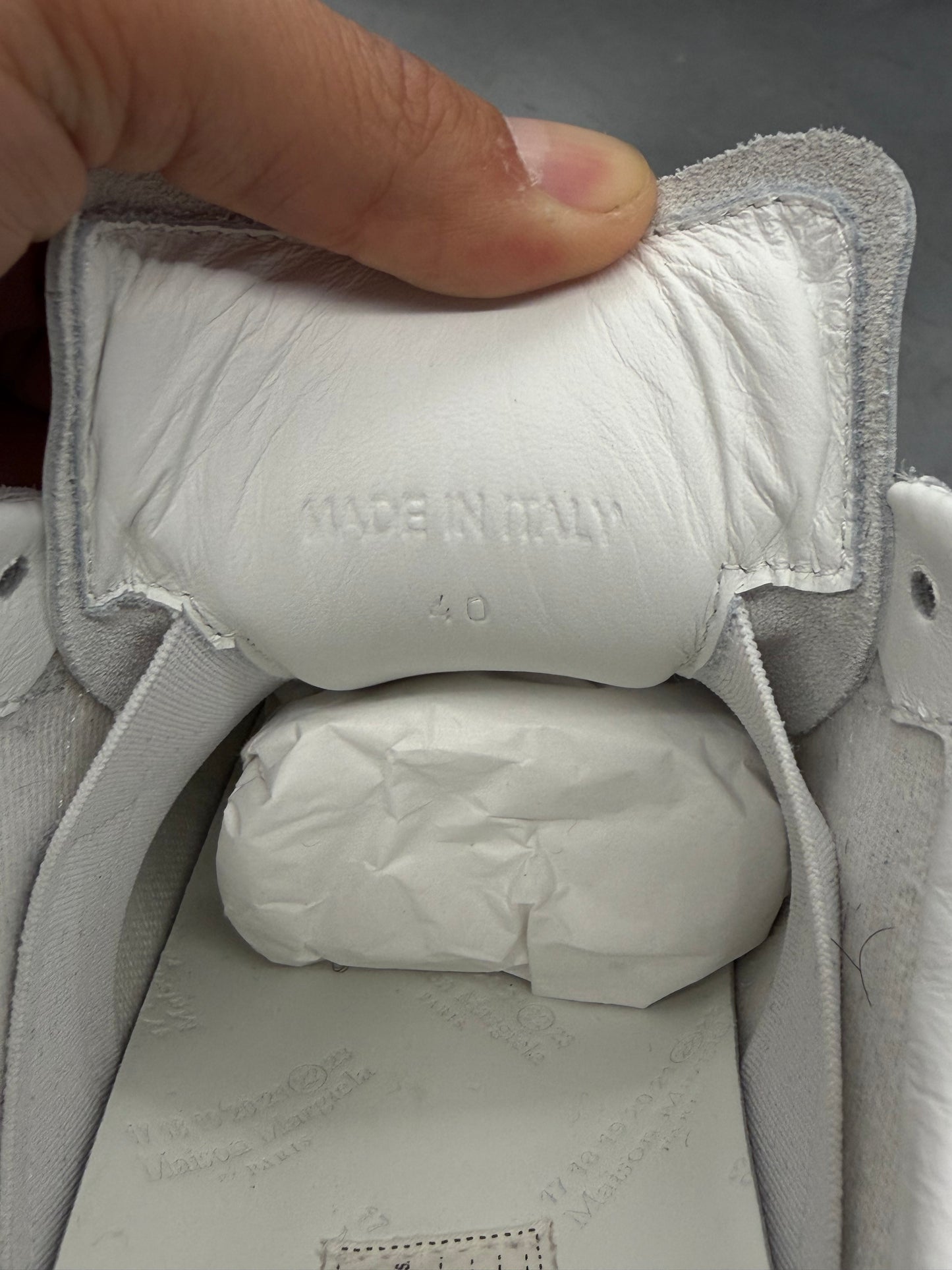 MAISON MARGIELA REPLICA SNEAKER - WHITE/GREY (W/BOX)